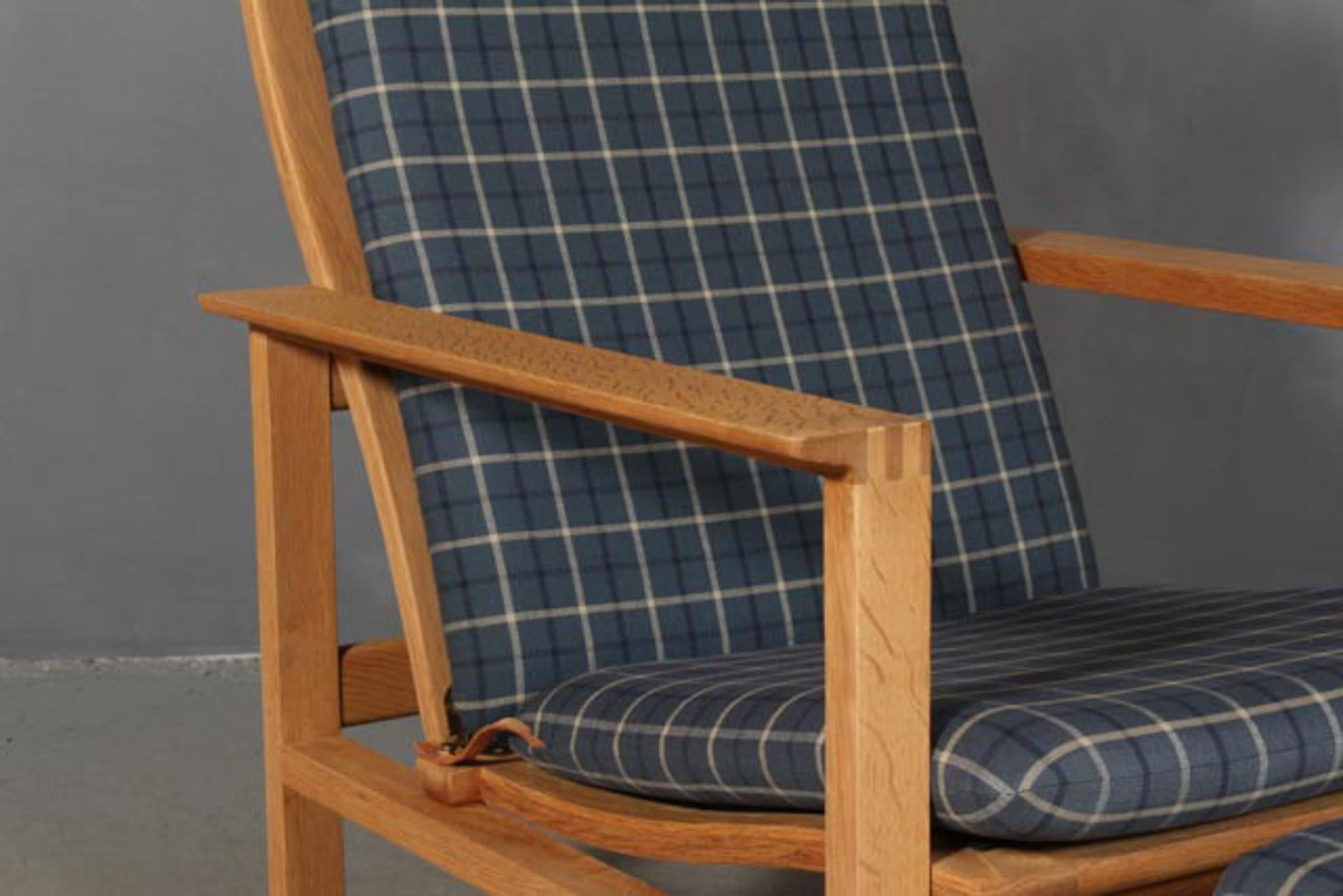 Scandinavian Modern Børge Mogensen 2254 Oak Sled Lounge Chair and Ottoman in, 1956, Denmark
