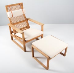 Børge Mogensen 2254 Oak Sled Lounge Chair and Ottoman in Cane, 1956, Denmark