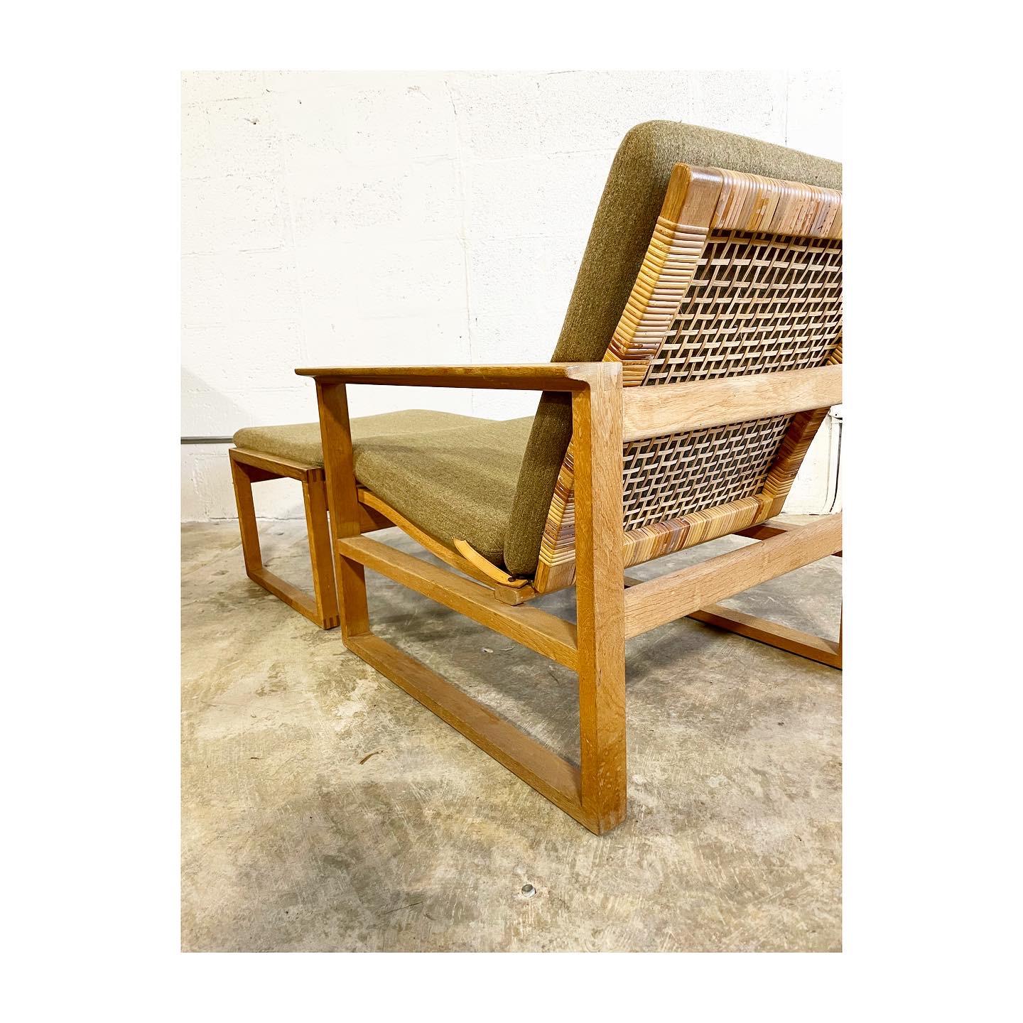 Danish Børge Mogensen 2254 Oak Sled Lounge Chair and Ottoman in Cane