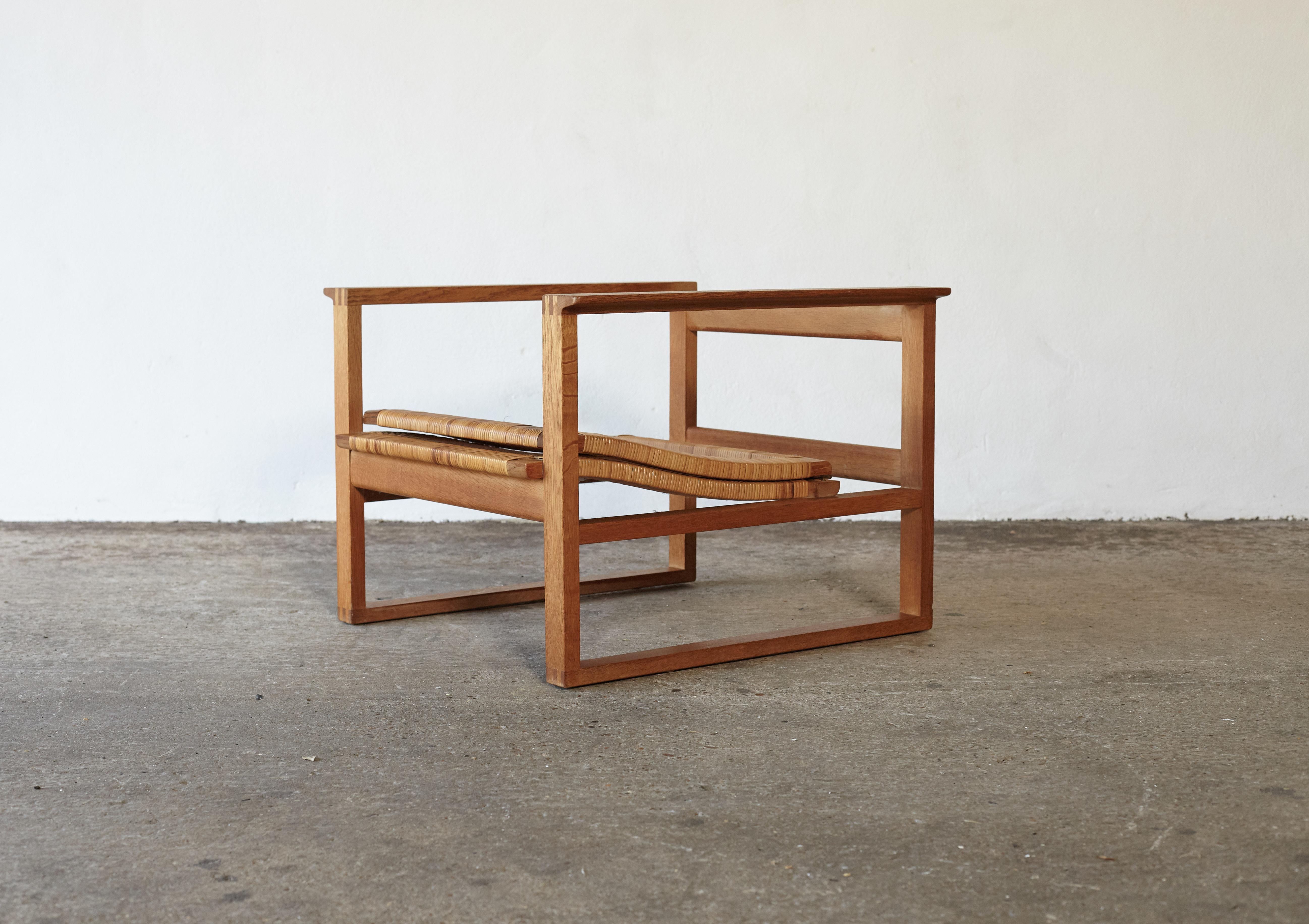 Børge Mogensen 2256 Oak and Cane Sled Lounge Chair, Fredericia, Denmark, 1950s 2