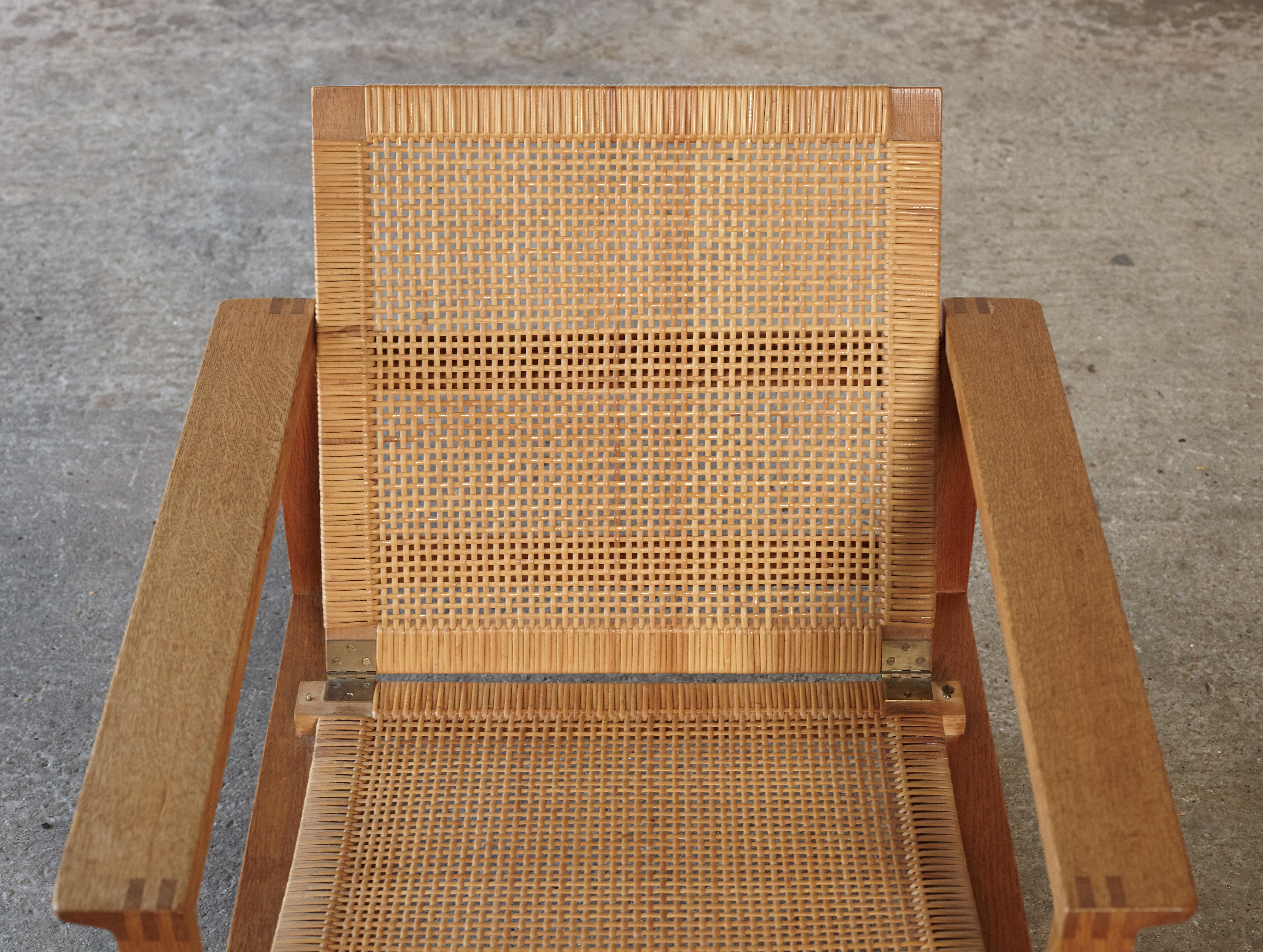 Børge Mogensen 2256 Oak and Cane Sled Lounge Chair, Fredericia, Denmark, 1950s 4