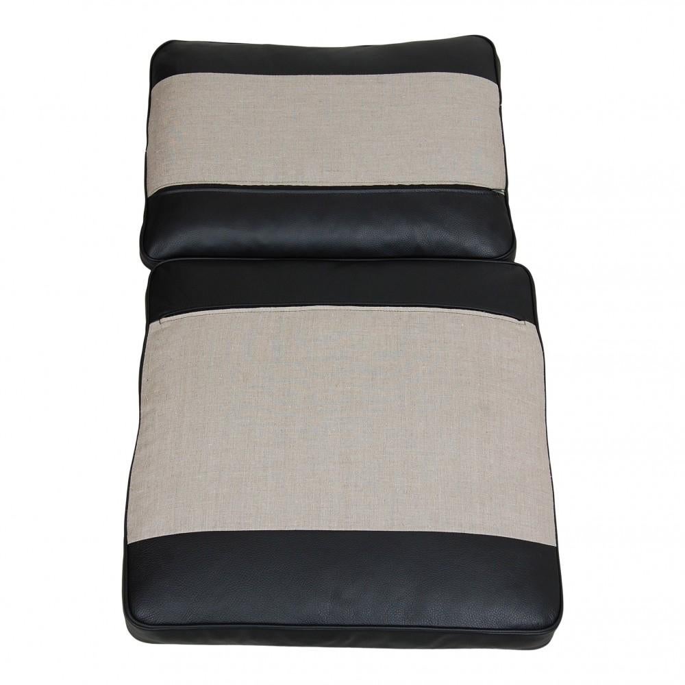 Børge Mogensen 2322 2-Pers Sofa Newly Upholstered with Black Bison Leather 3