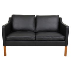 Børge Mogensen 2322 2-Pers Sofa Newly Upholstered with Black Bison Leather