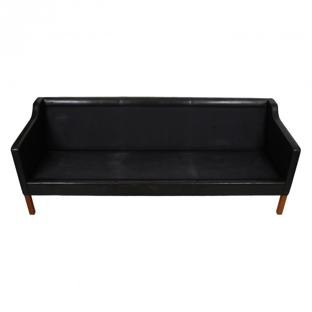 Børge Mogensen 3 Seater Sofa 2213 in Patinated Black Leather For Sale 6