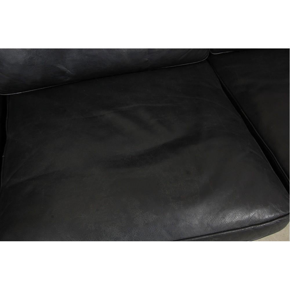 Børge Mogensen 3 Seater Sofa 2213 in Patinated Black Leather For Sale 1
