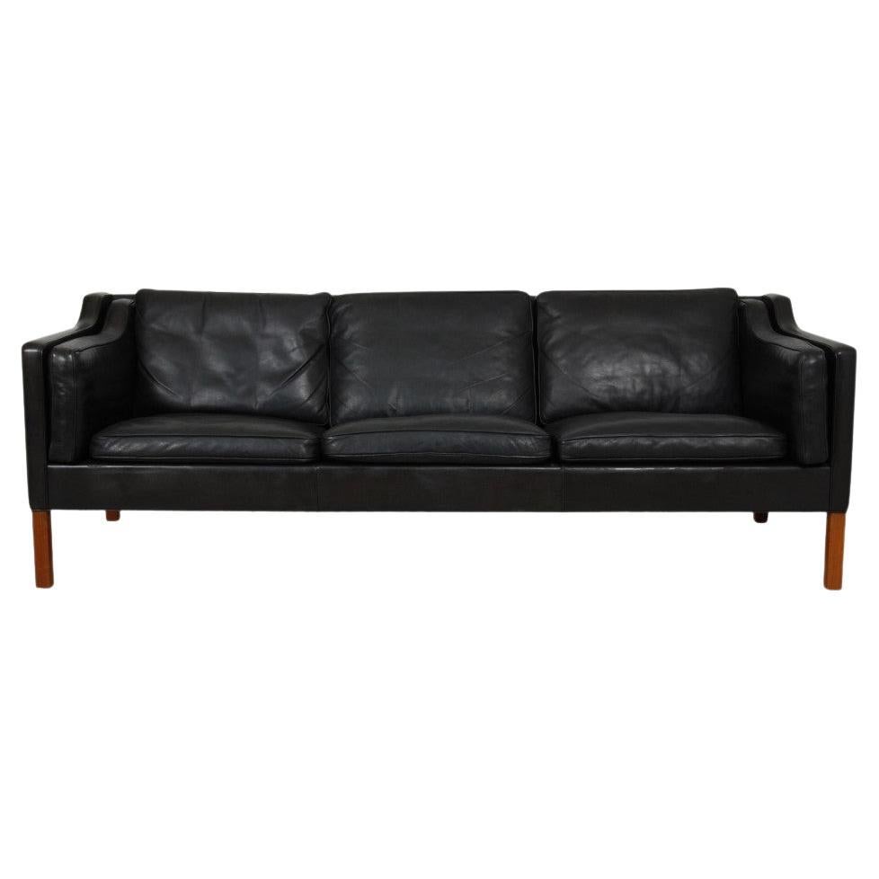 Børge Mogensen 3 Seater Sofa 2213 in Patinated Black Leather For Sale
