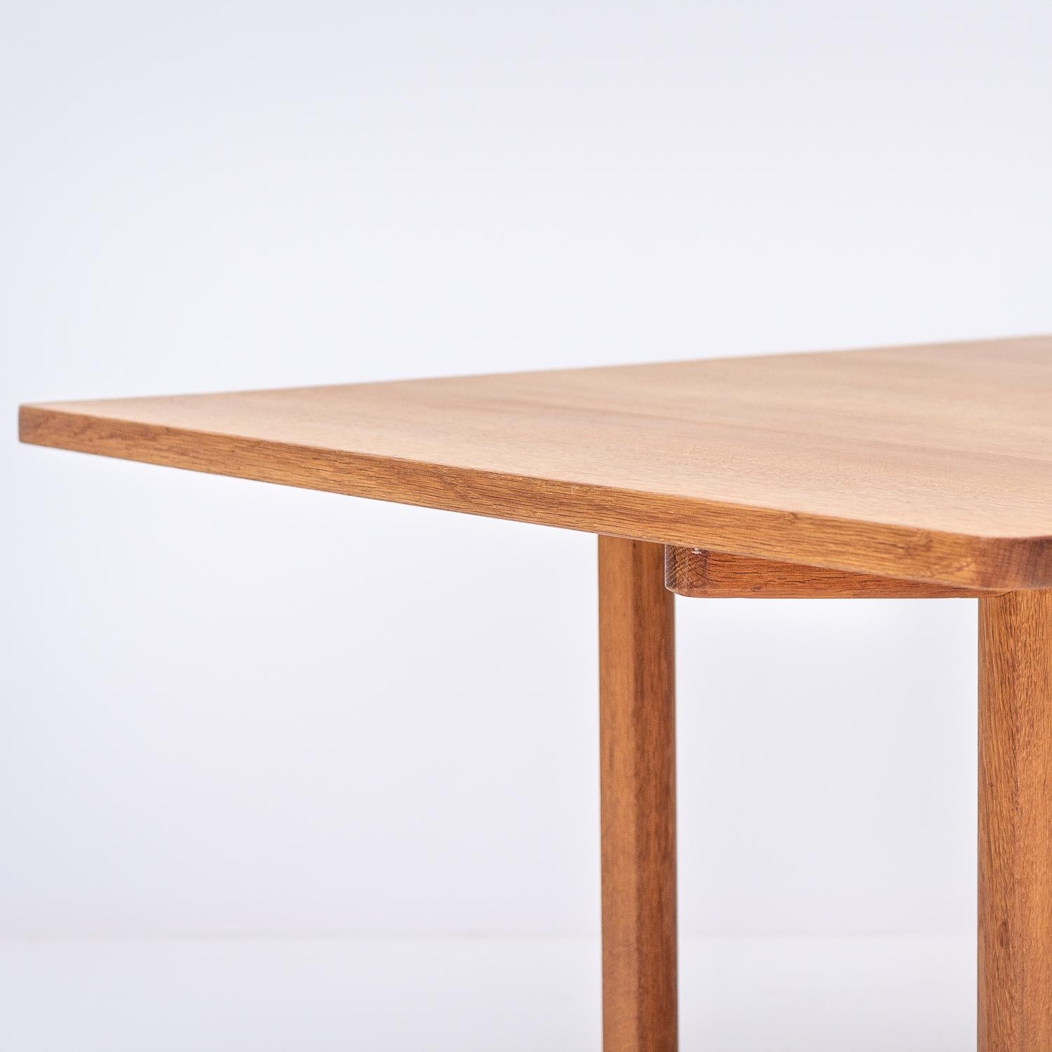 Mid-20th Century Børge Mogensen 5217 Solid Oak Coffee Table