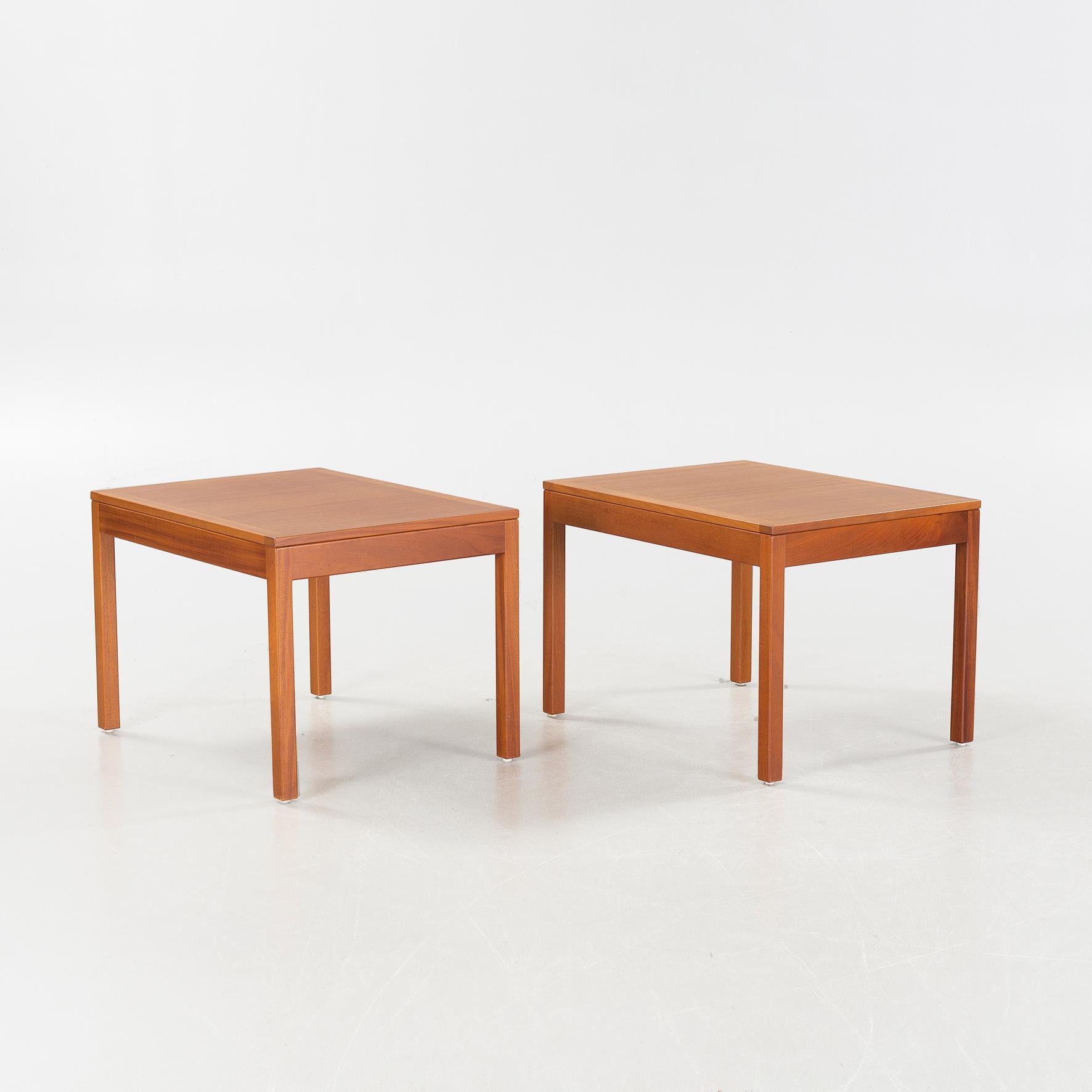 A nice pair of rectangular teak side tables.
Produced by Fredericia Stolefabrik.
Labeled.

Note
Børge Mogensen (1914–1972) is one of the most important Danish designers of his time.
Having started his career as a cabinetmaker in 1934, he became a