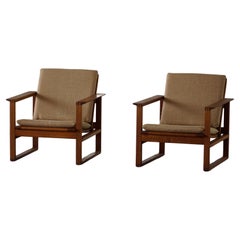 Børge Mogensen, A Pair of BM2256 Lounge Chairs in Oak & Hessian, Denmark, 1960s