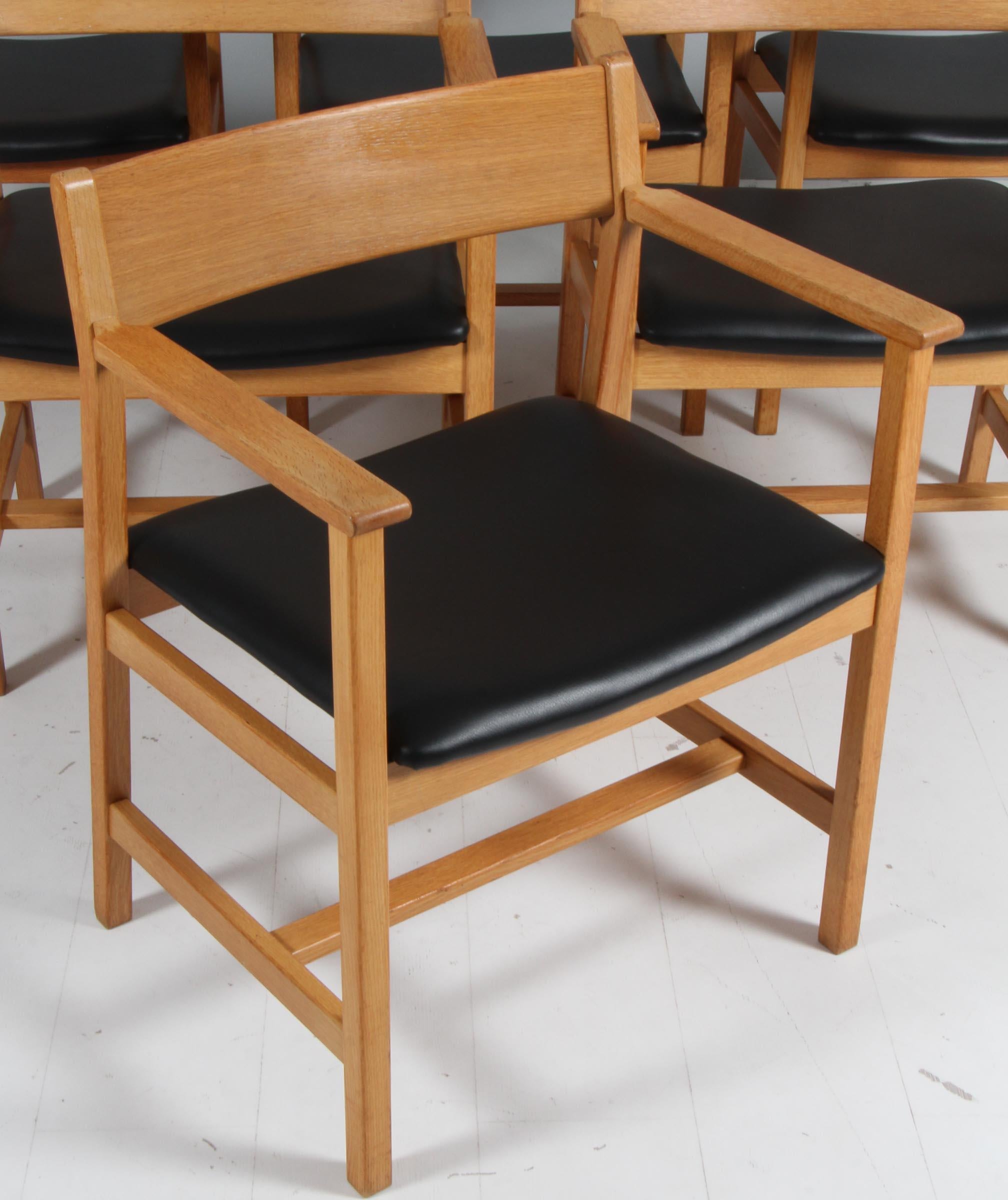 Børge Mogensen Armchair, Fredericia Furniture, oak and leather In Good Condition For Sale In Esbjerg, DK