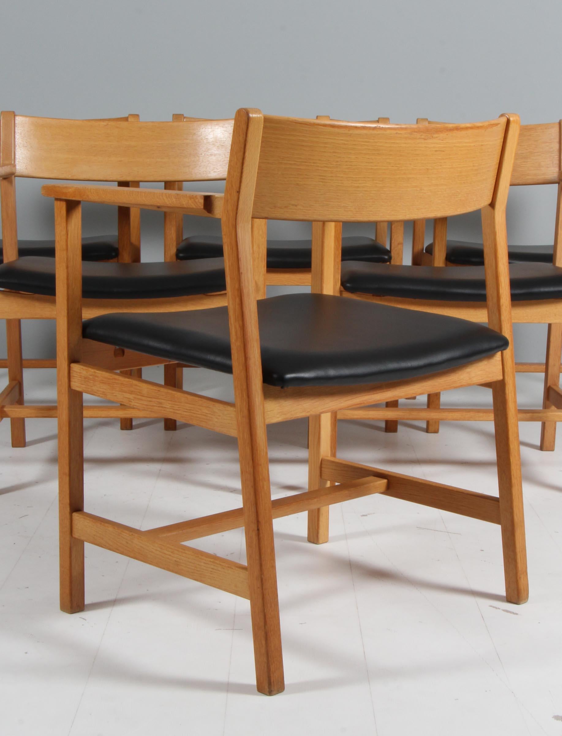 Leather Børge Mogensen Armchair, Fredericia Furniture, oak and leather For Sale