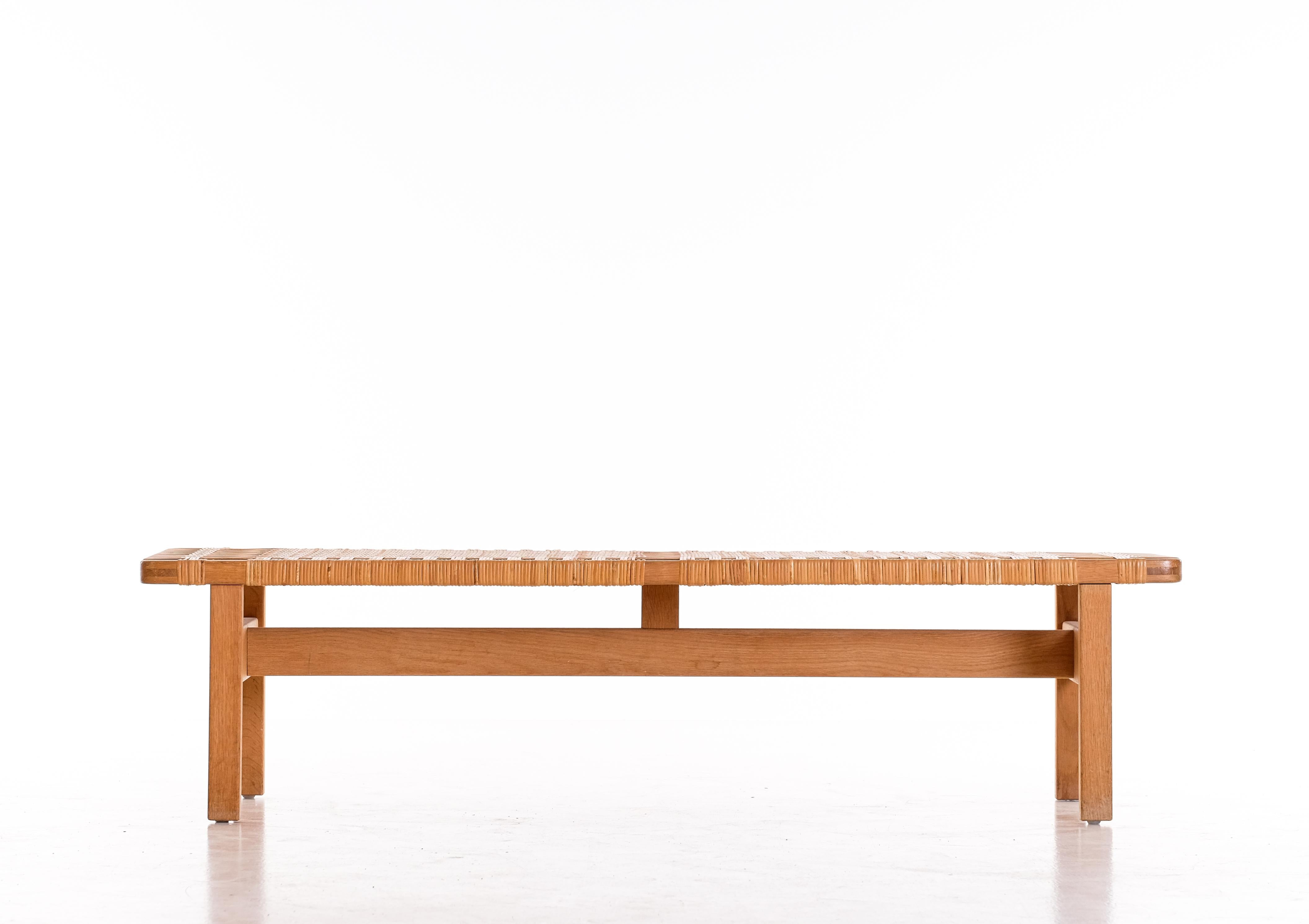 Danish Børge Mogensen Bench / Coffee Table by Fredericia, Denmark, 1960s For Sale