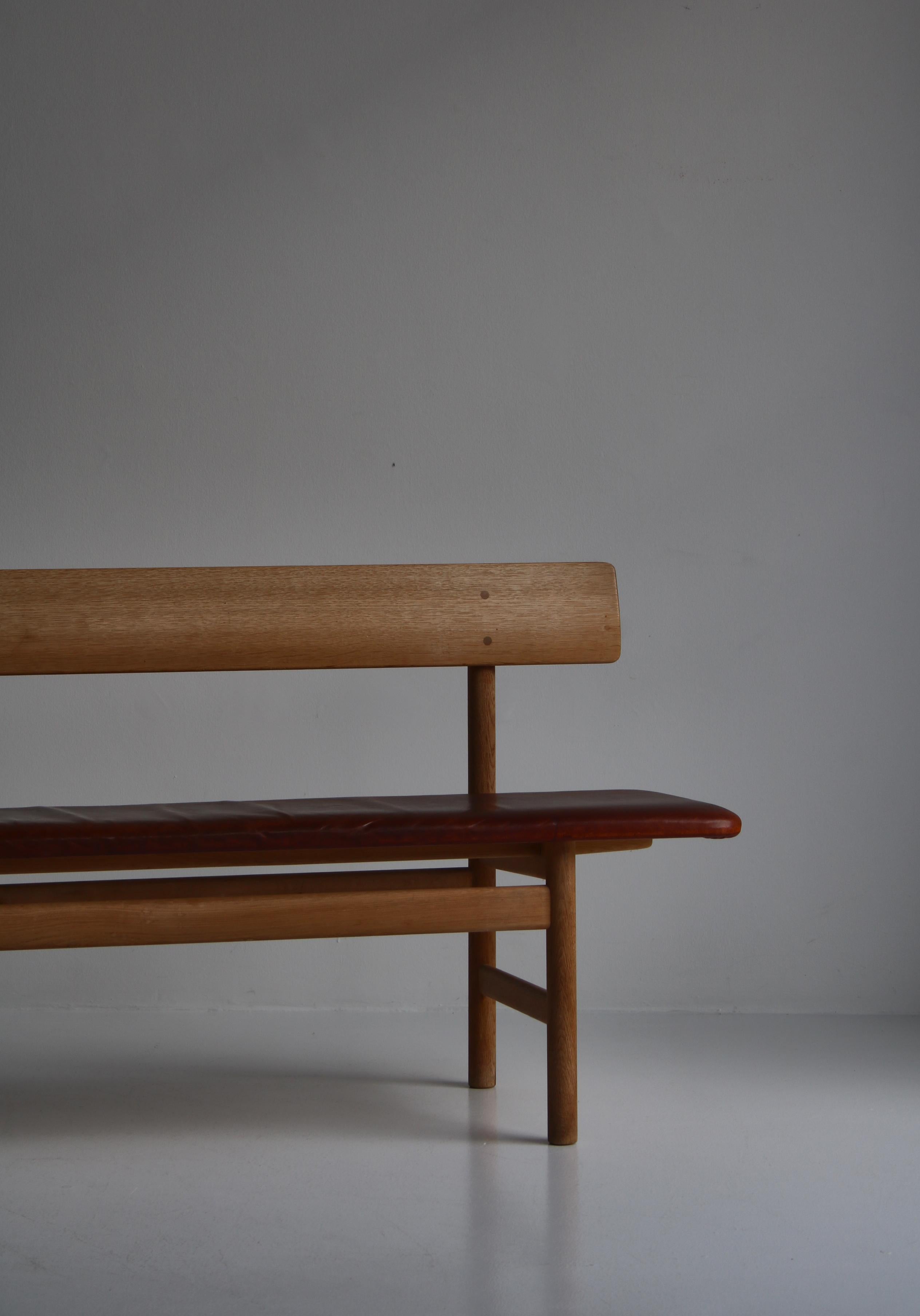 Børge Mogensen Bench in Oak & Natural Leather, Model 3171, Denmark, 1950s 1