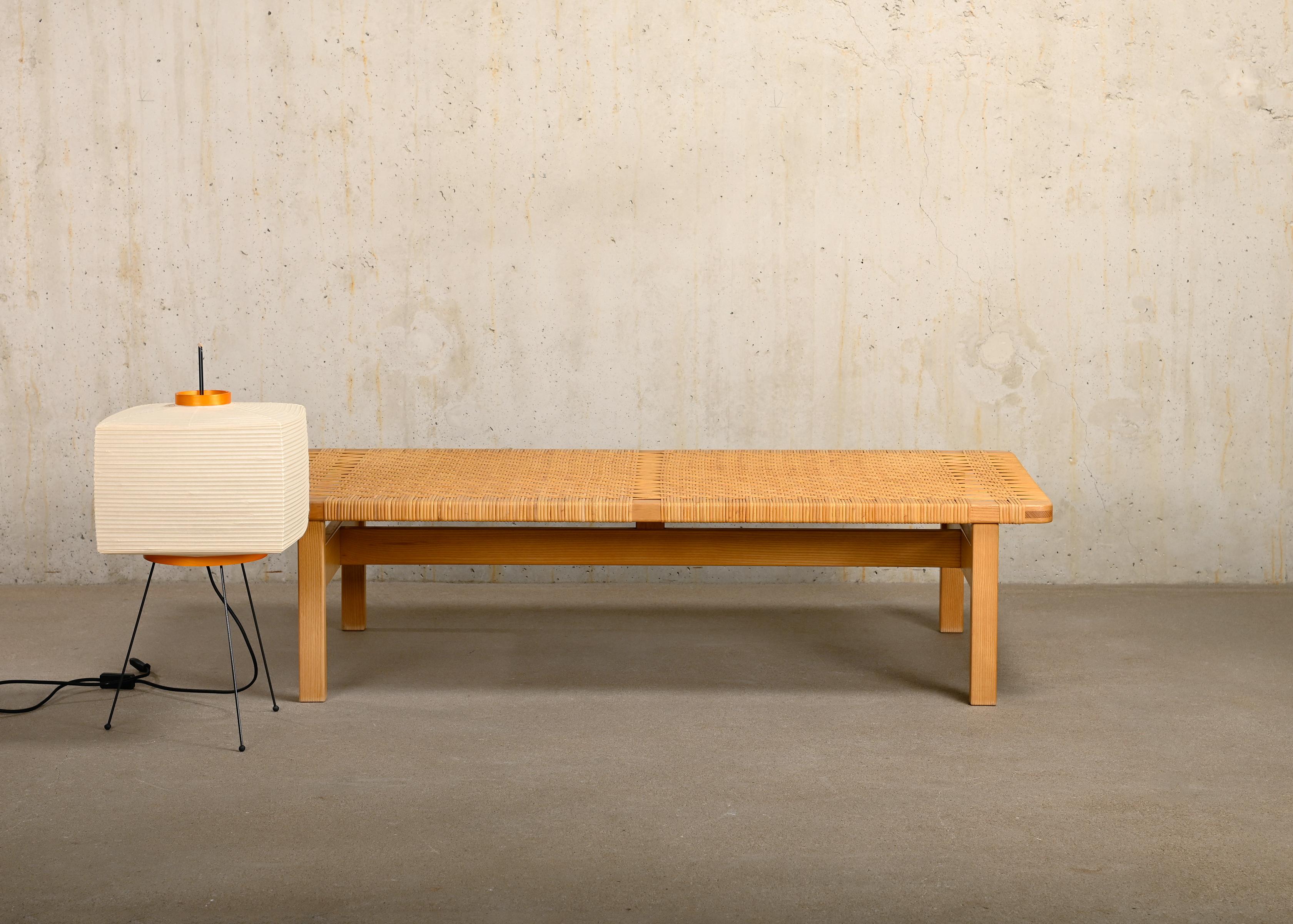 Danish Børge Mogensen Bench or Coffee Table Model 5275 in Oak and Cane for Fredericia For Sale