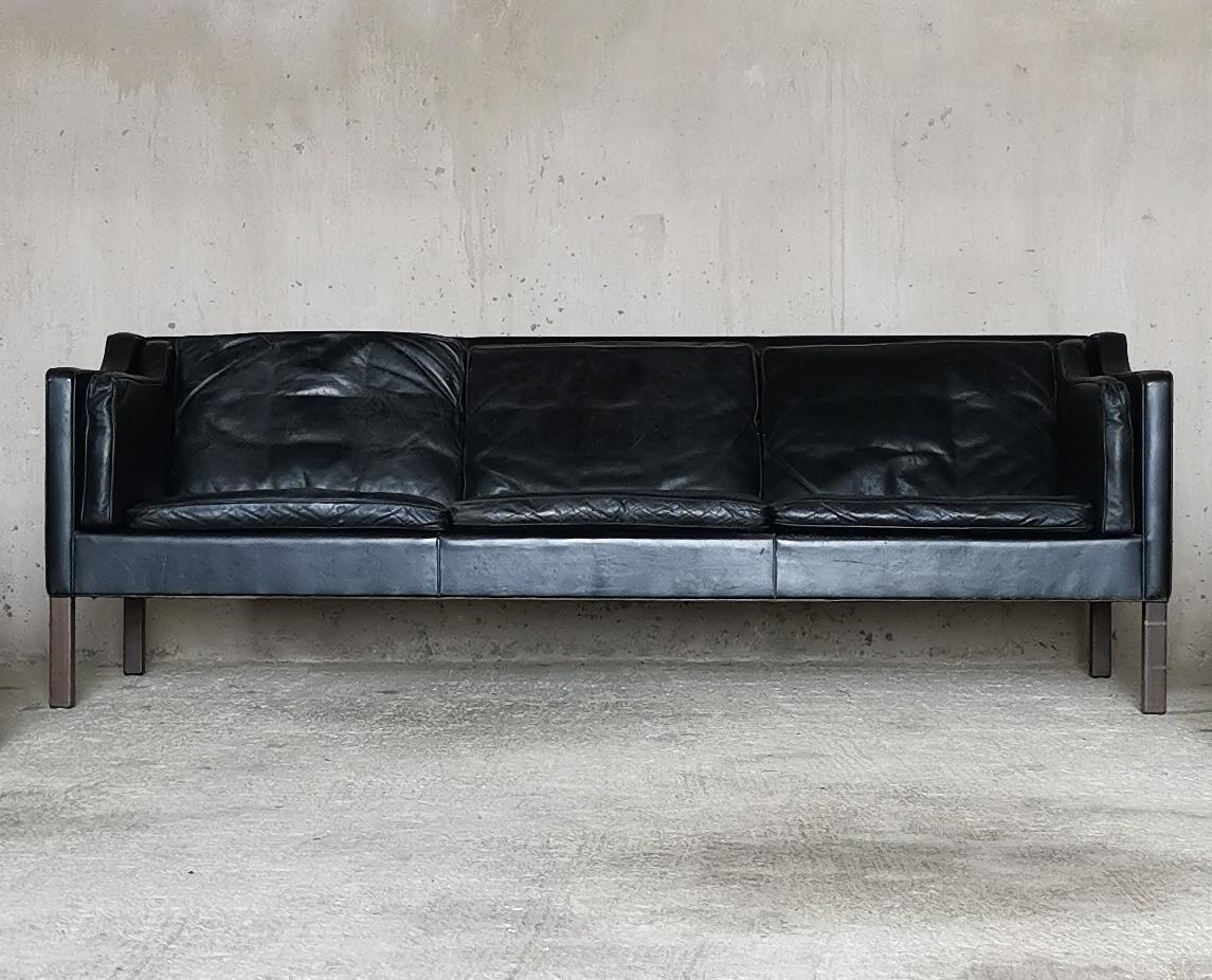 Børge Mogensen Black Leather 3 seat Sofa 2213 Fredericia Furniture Denmark 1960s For Sale 2