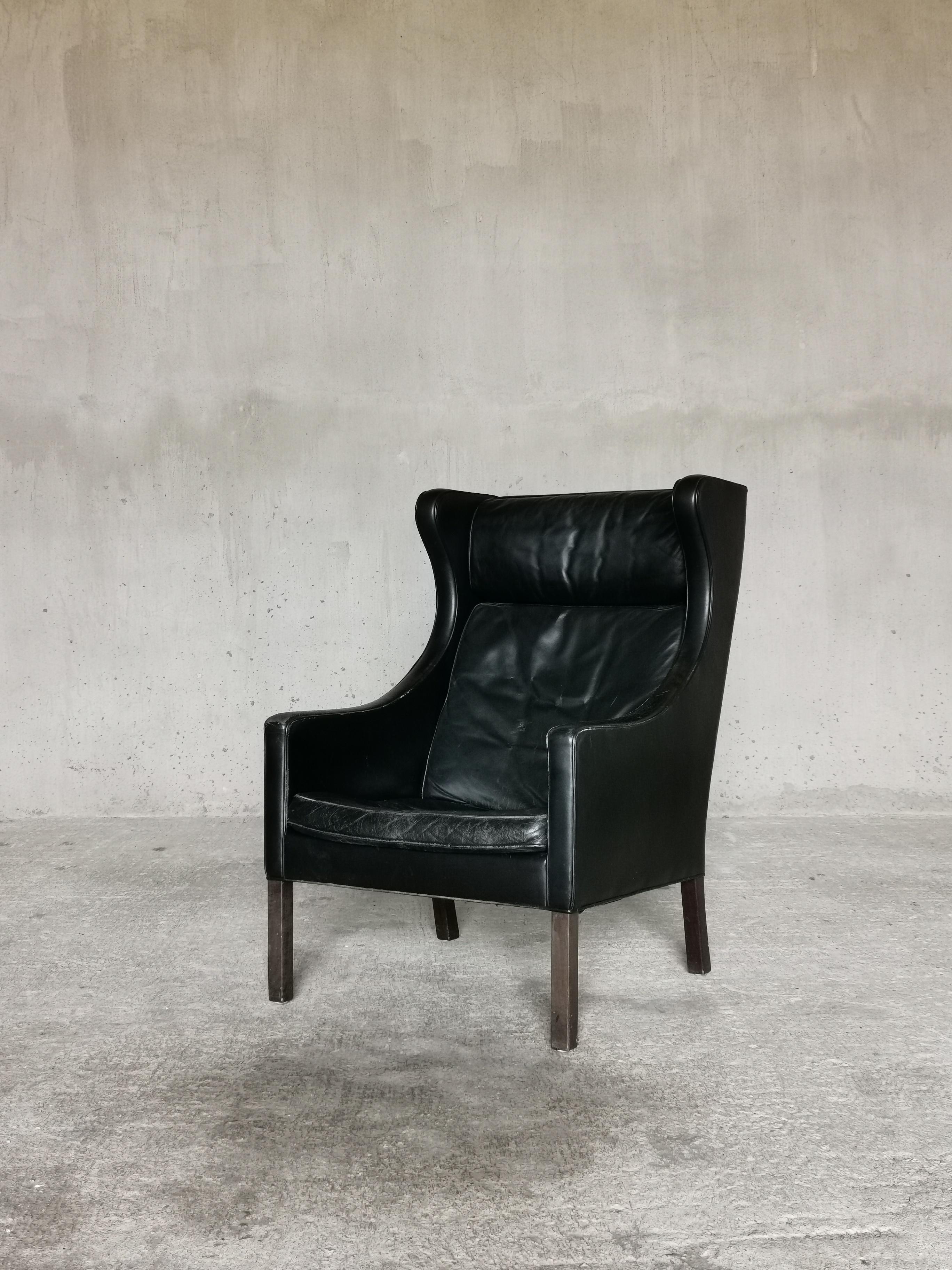 Børge Mogensen modello Wingback in pelle nera 2204 Fredericia Furniture, Danimarca in vendita 3