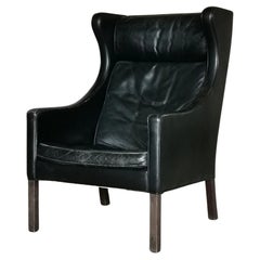 Børge Mogensen Black Leather Wingback model 2204 Fredericia Furniture, Denmark