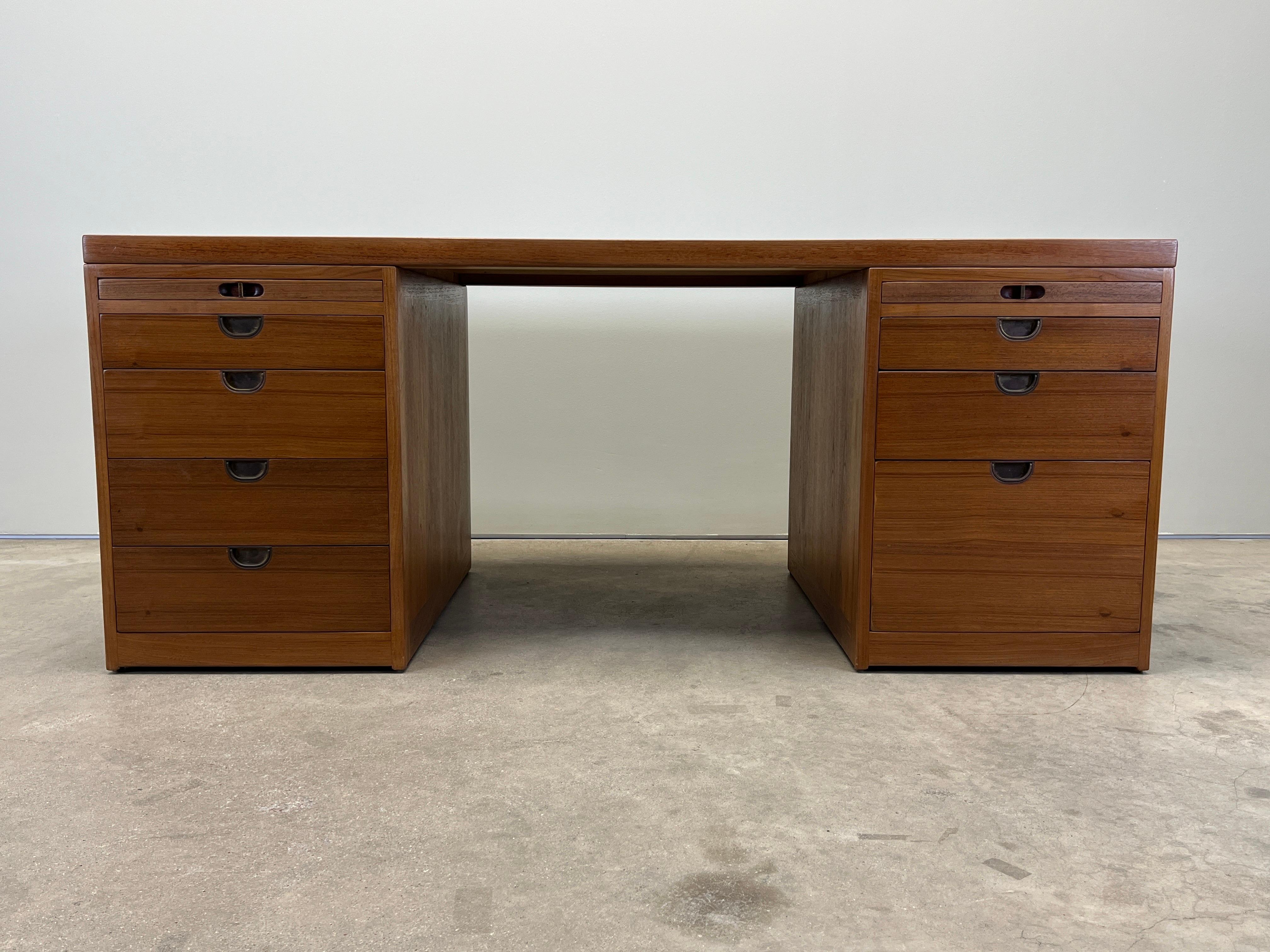 Børge Mogensen BM-66 Schreibtisch für P. Lauritsen & Søn im Zustand „Gut“ im Angebot in Dallas, TX