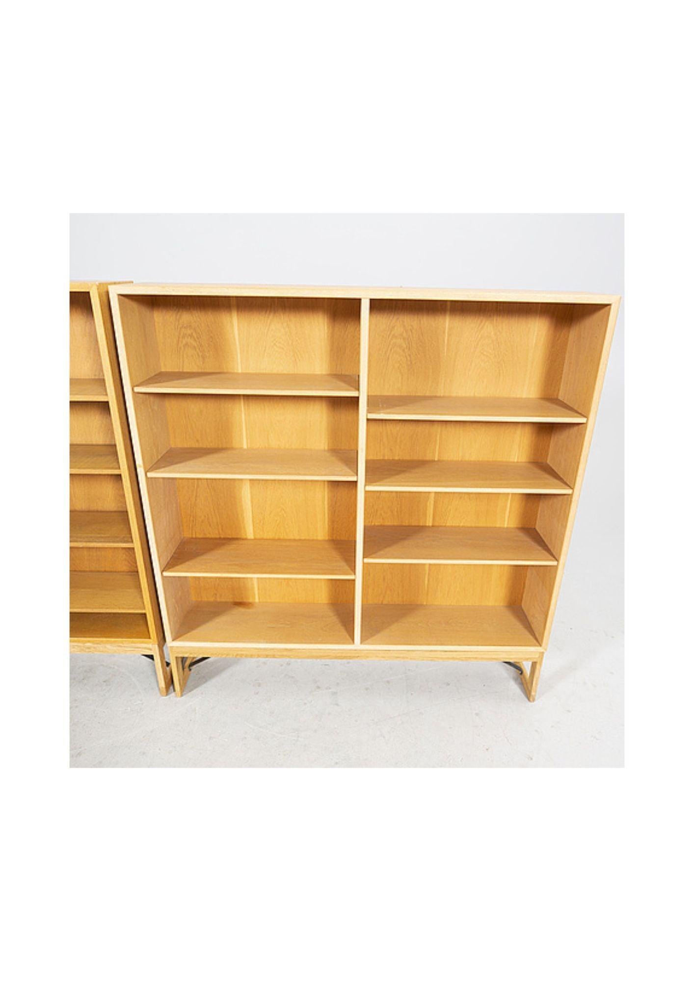 Mid-Century moderno Libreria Børge Mogensen in Oak in vendita