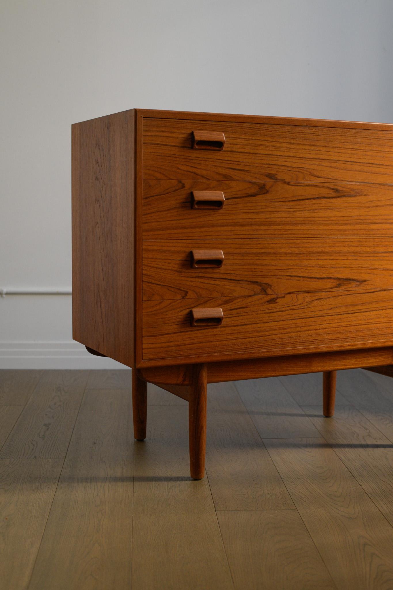 Mid-Century moderno Armadio Børge Mogensen di Søborg Møbelfabrik Danimarca in vendita
