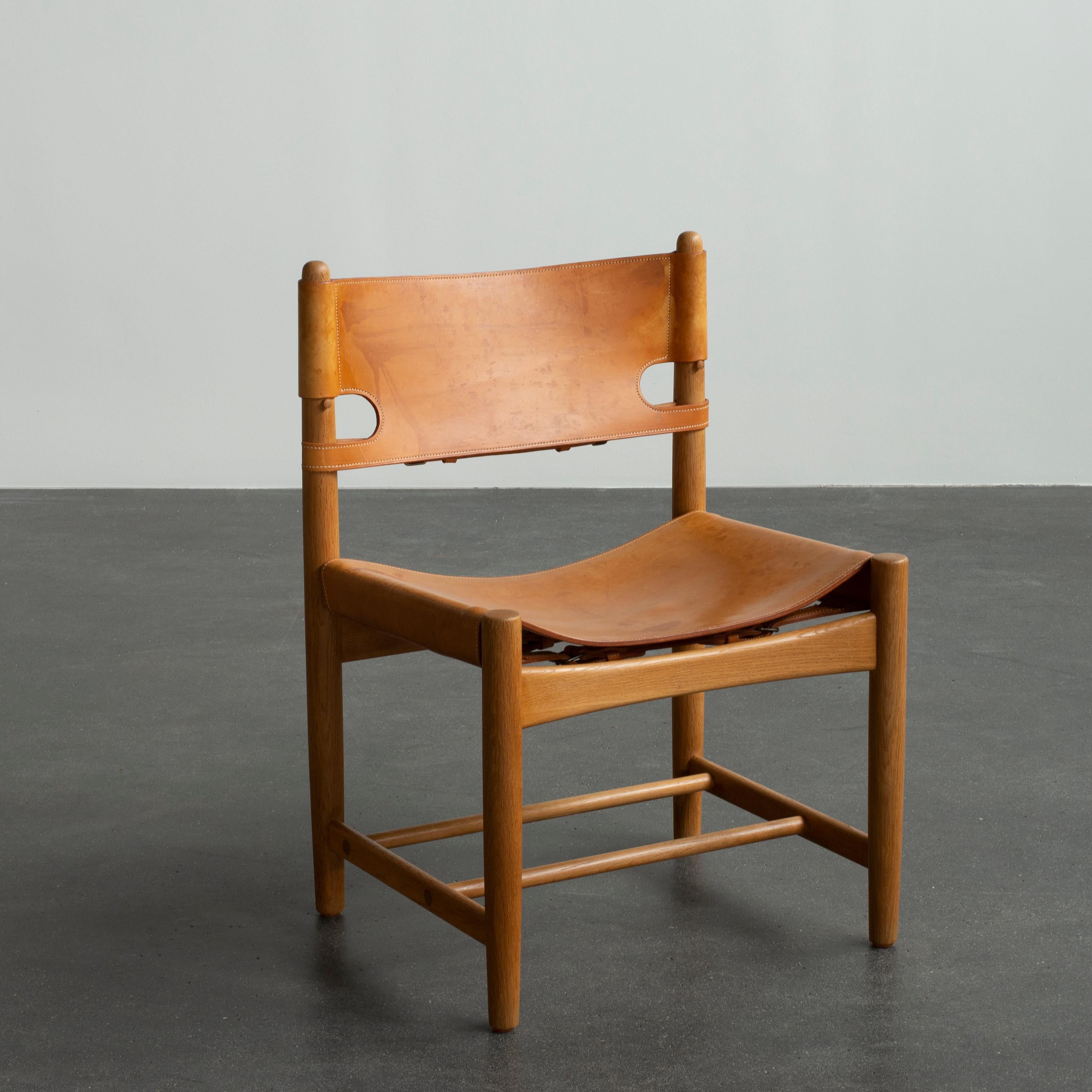 Børge Mogensen chair in oak and natural tanned leather. Executed by Fredericia Furniture.