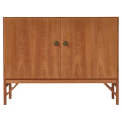 Børge Mogensen "China" No. 232 Cabinet Oak & Brass, C.C. Madsen, Danimarca, anni '60