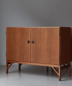 Børge Mogensen "China" No. 232 Cabinet Oak & Brass, Denmark, 1960s