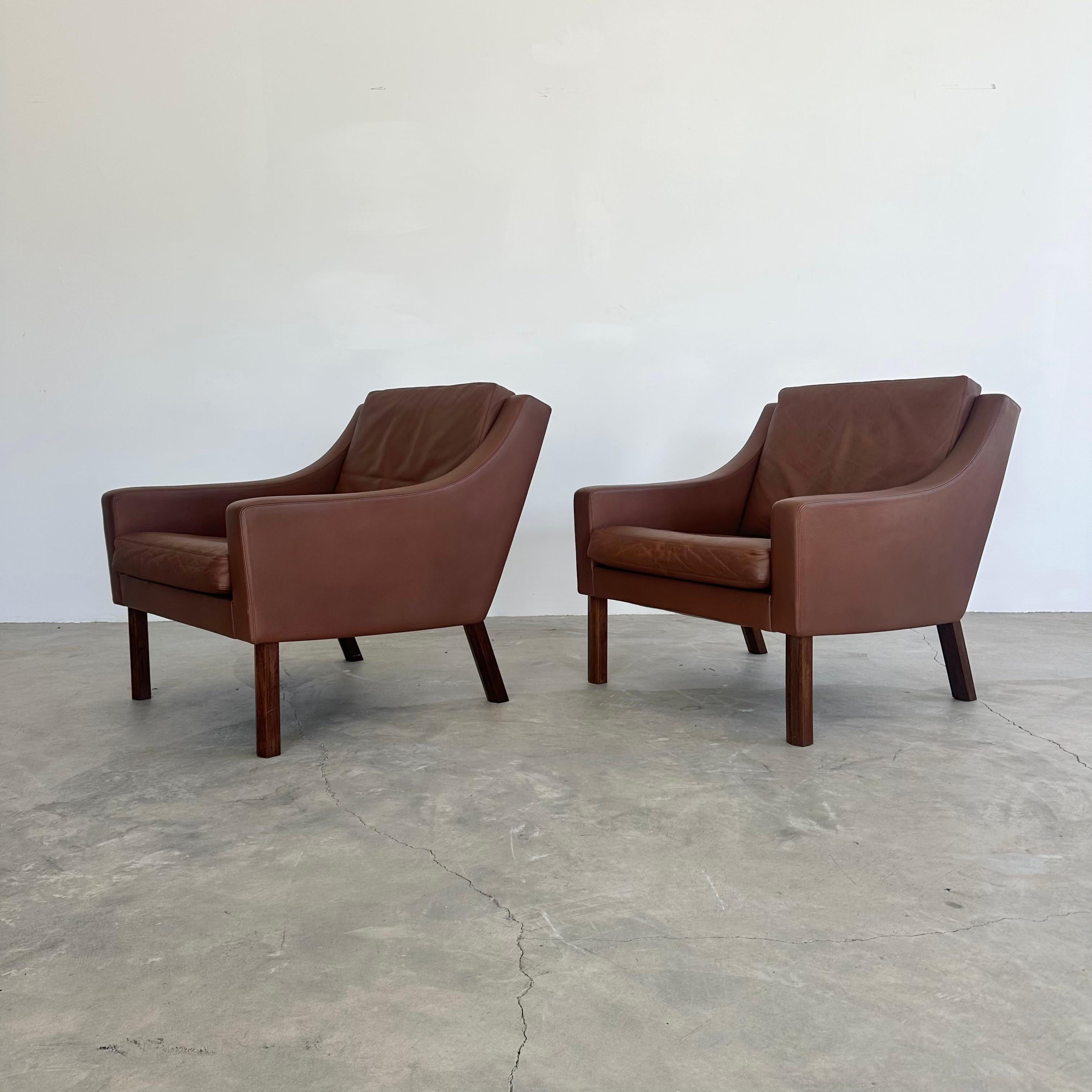 Børge Mogensen Chocolate Brown Leather Lounge Chairs, 1960s Denmark For Sale 4