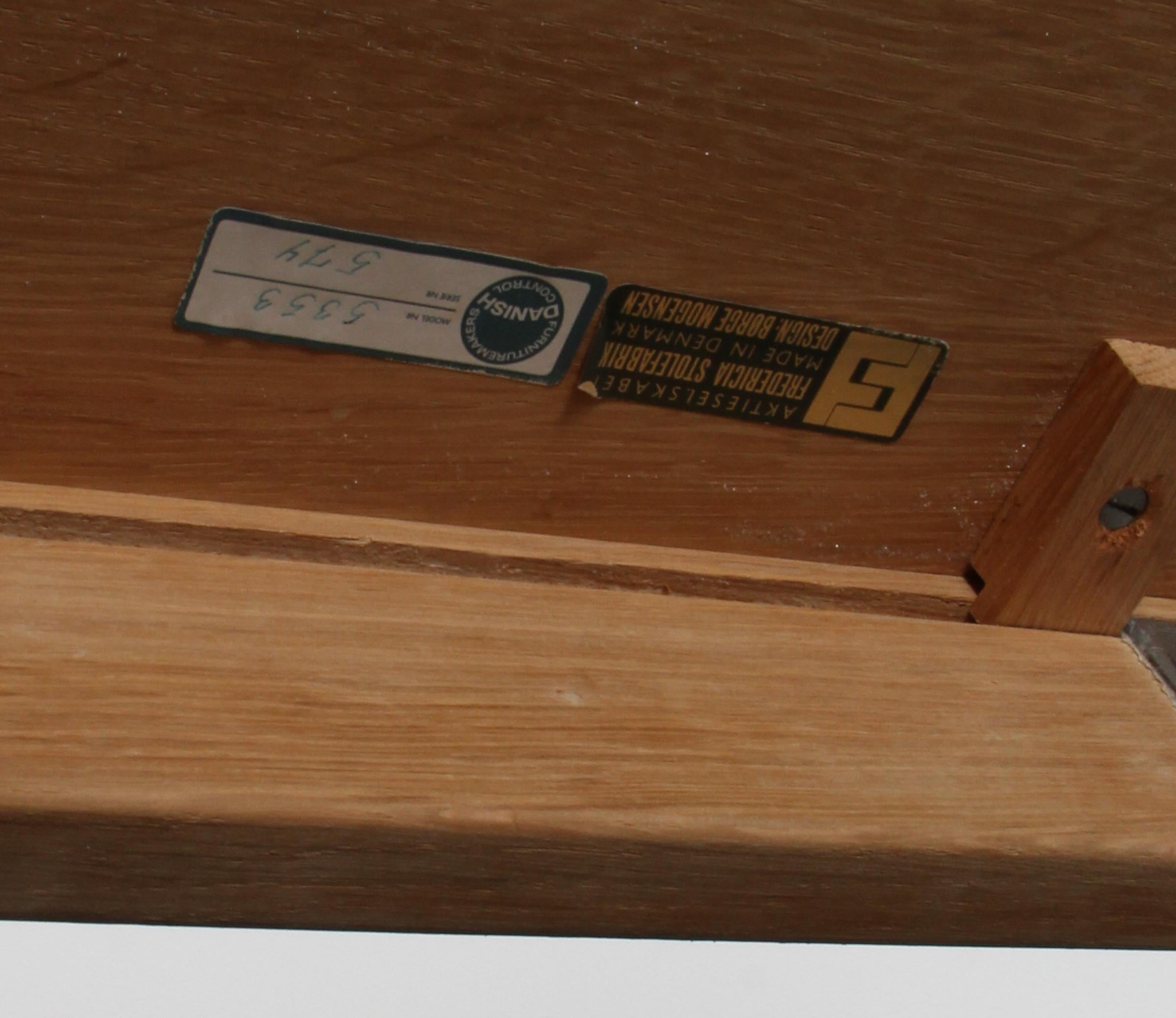 Chêne Børge Mogensen Coffee Table, Solid oil treated Oak, Model 5353, Denmark en vente