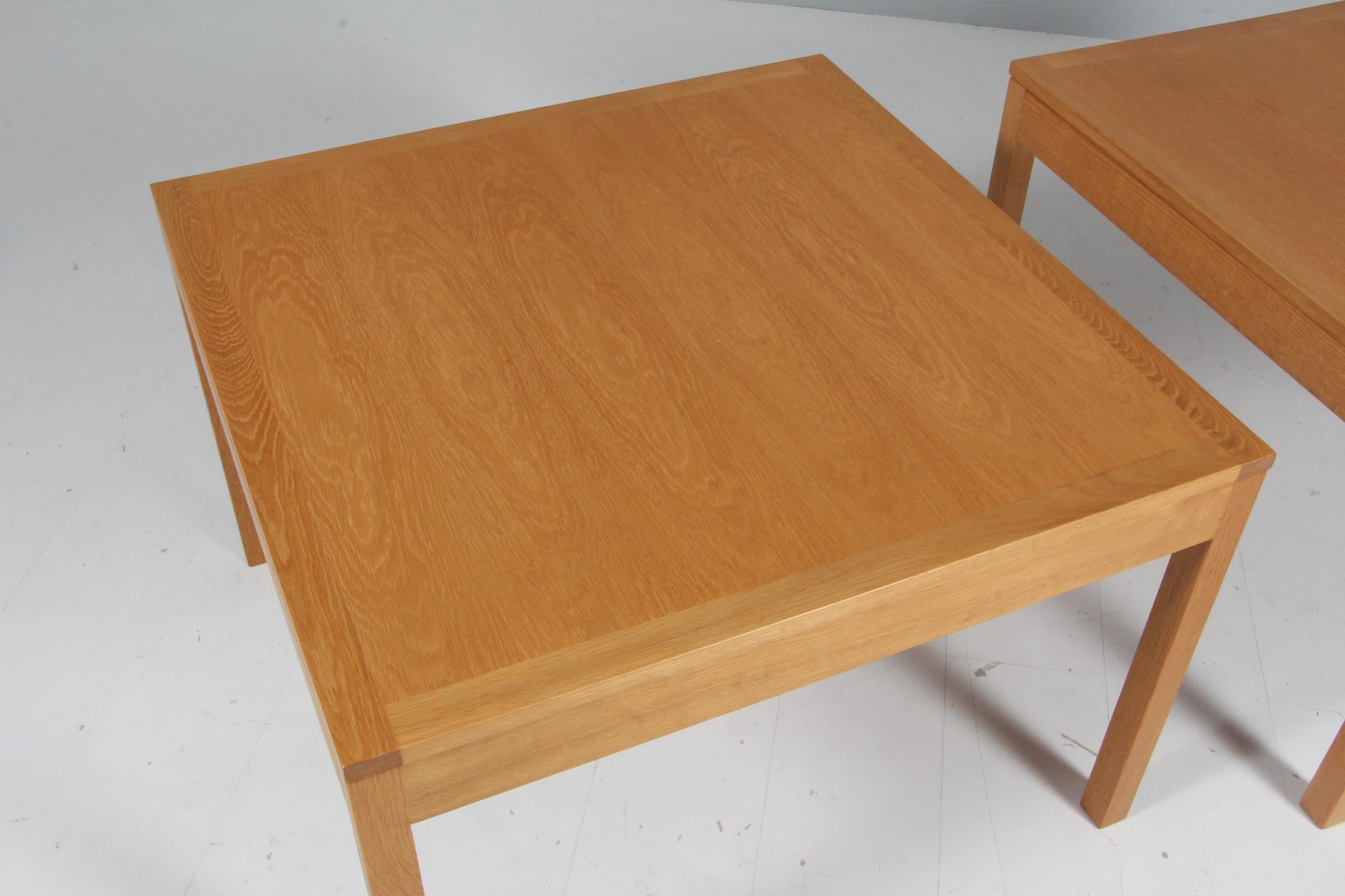 Scandinavian Modern Børge Mogensen Coffee Tables, lacquered oak, model 5363 For Sale
