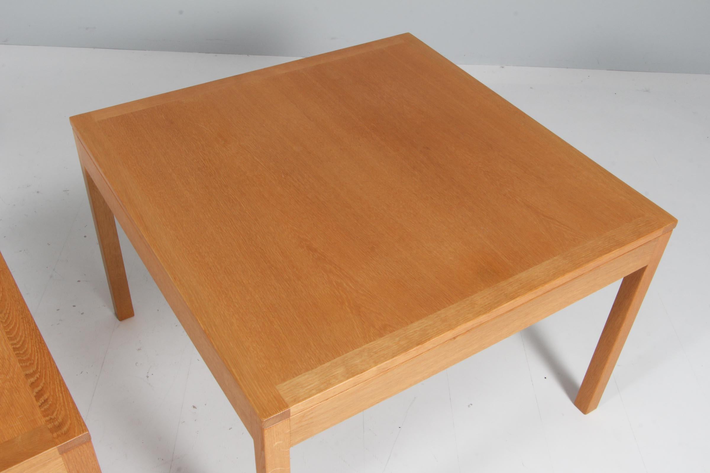 Danish Børge Mogensen Coffee Tables, lacquered oak, model 5363 For Sale