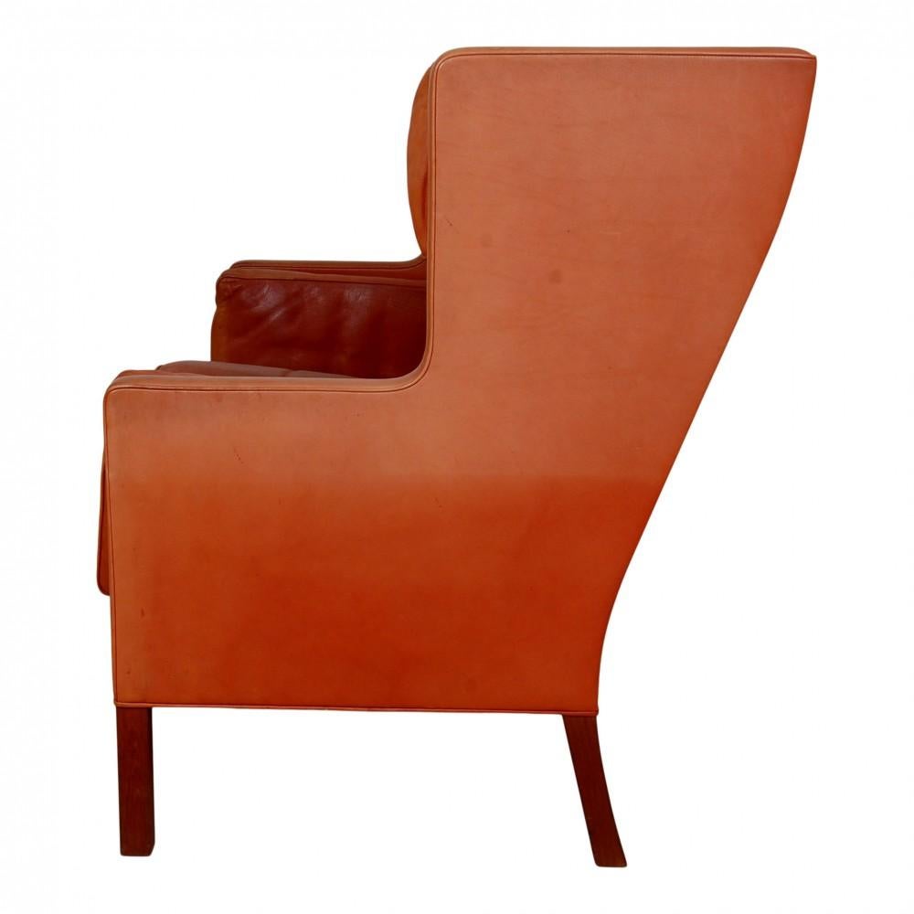 Mid-20th Century Børge Mogensen Coupé sofa 2192 in original patinated cognac leather