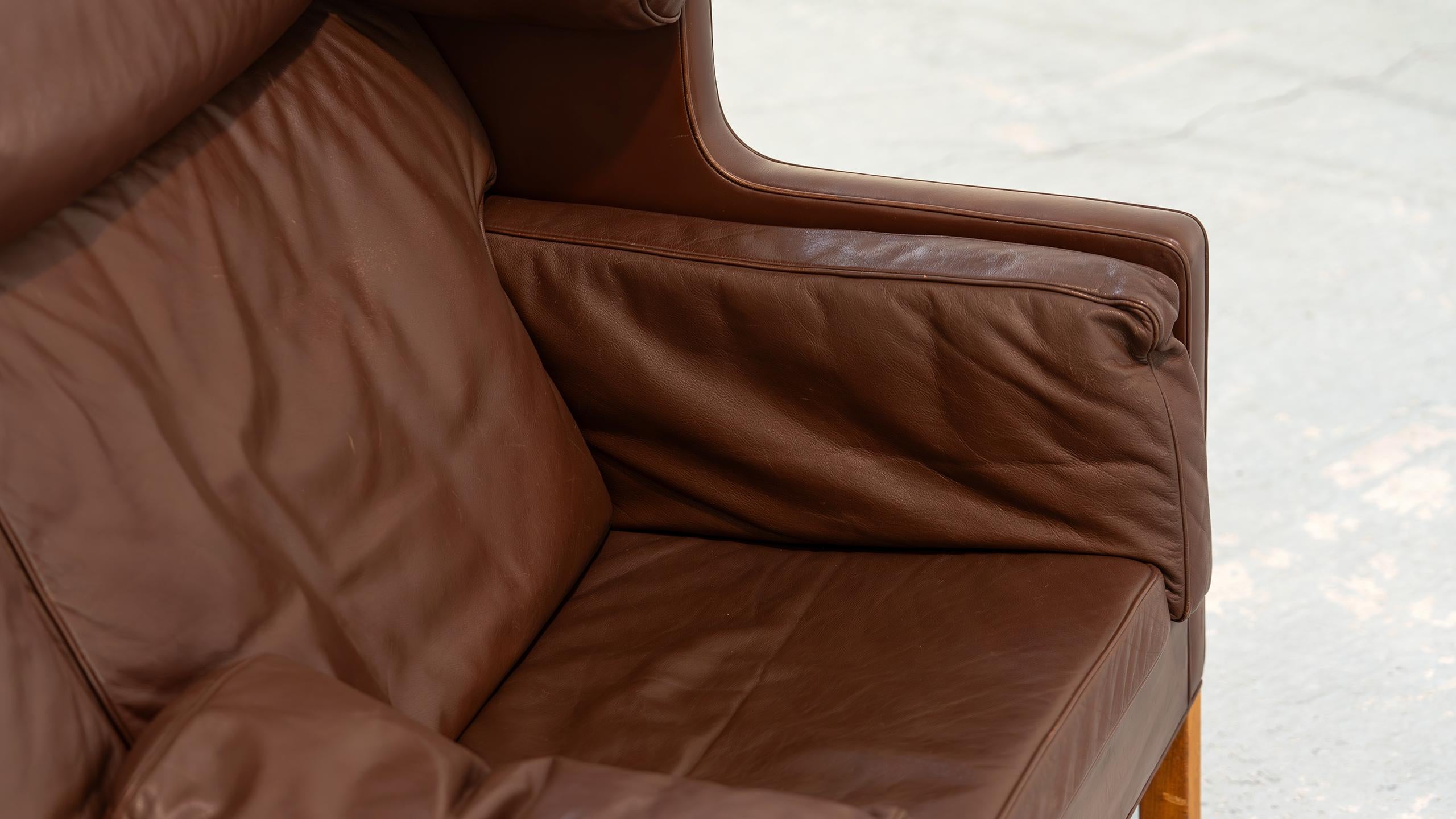 Borge Mogensen Sofa Coupé brown leather 1971 for Fredericia Denmark Mid Century For Sale 4