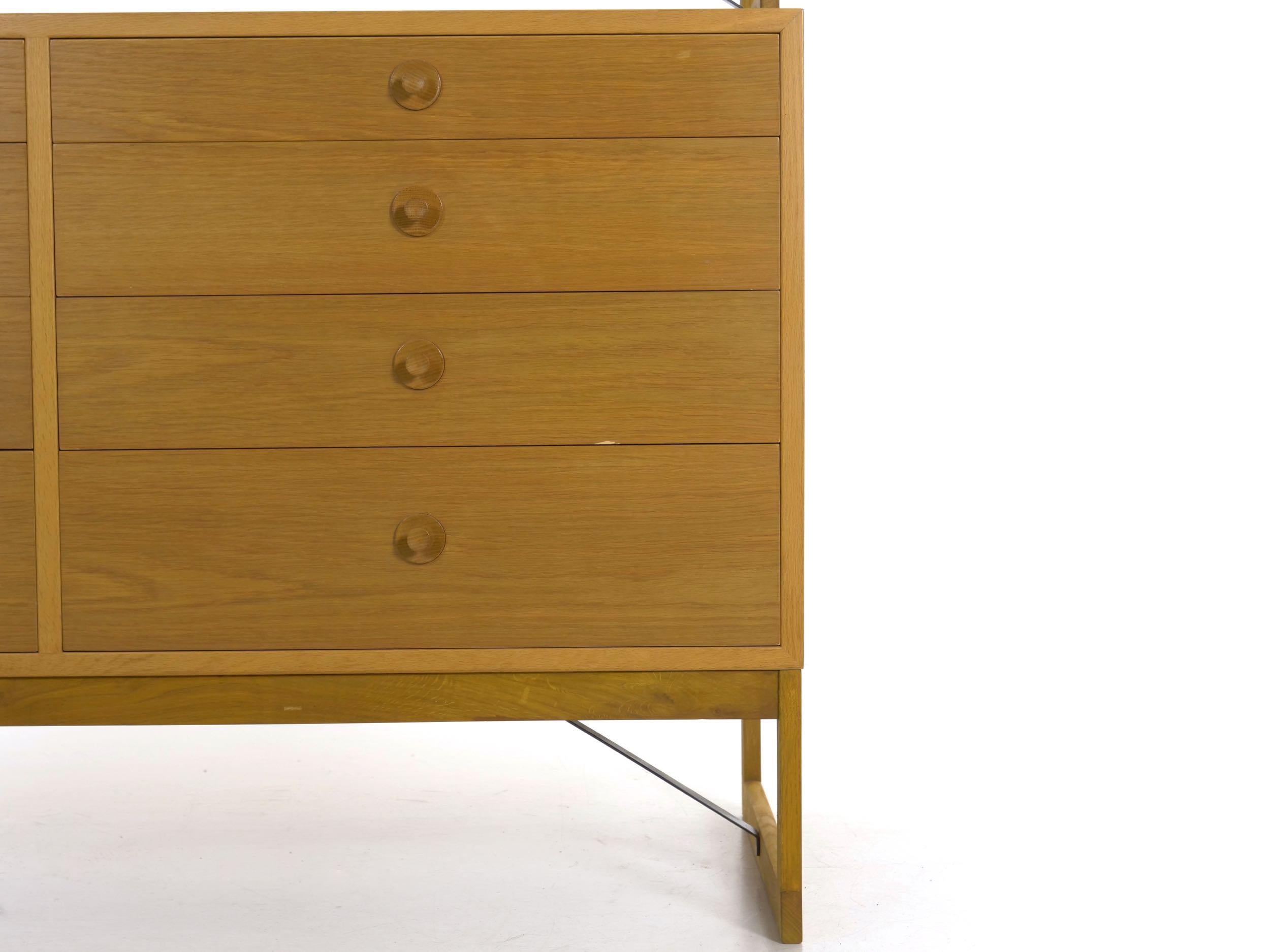 Børge Mogensen Danish Mid-Century Modern Oak Bookcase Cabinet Over Dresser For Sale 4