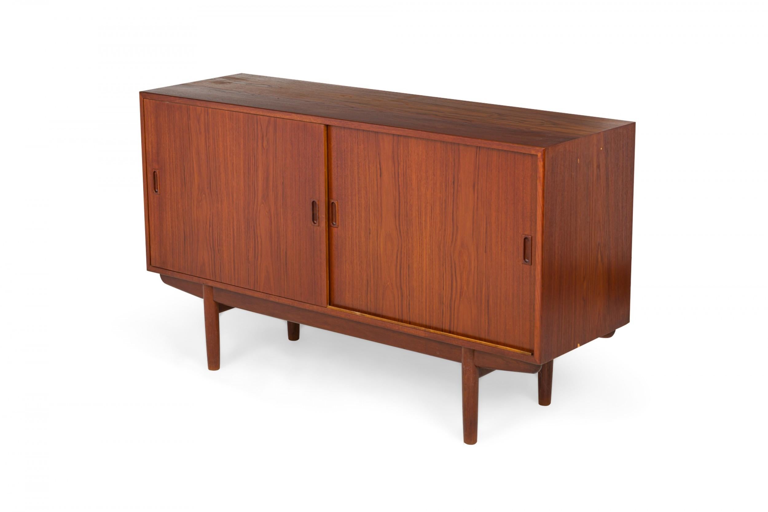 Mid-Century Modern Børge Mogensen Danish Teak Serving Cabinet / China Hutch For Sale