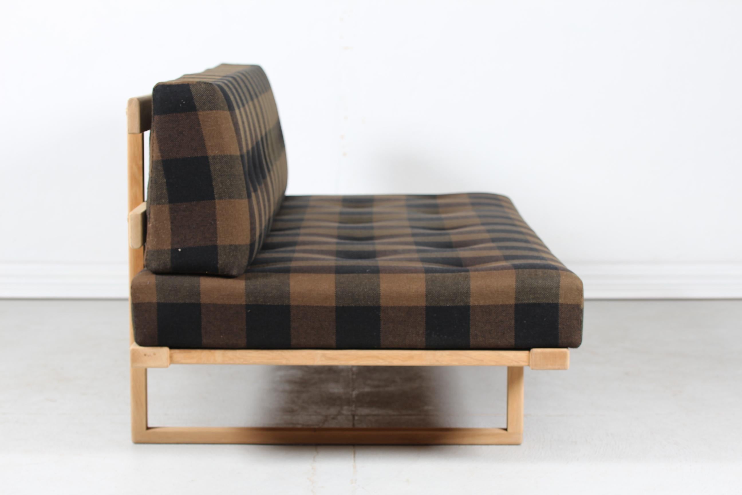 Mid-20th Century Børge Mogensen Daybed 4312 of Oak and Wool by Fredericia Stolefabrik 1960s