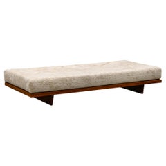 Børge Mogensen daybed, Oak and almond colored fabric for Fredericia Stolefabrik