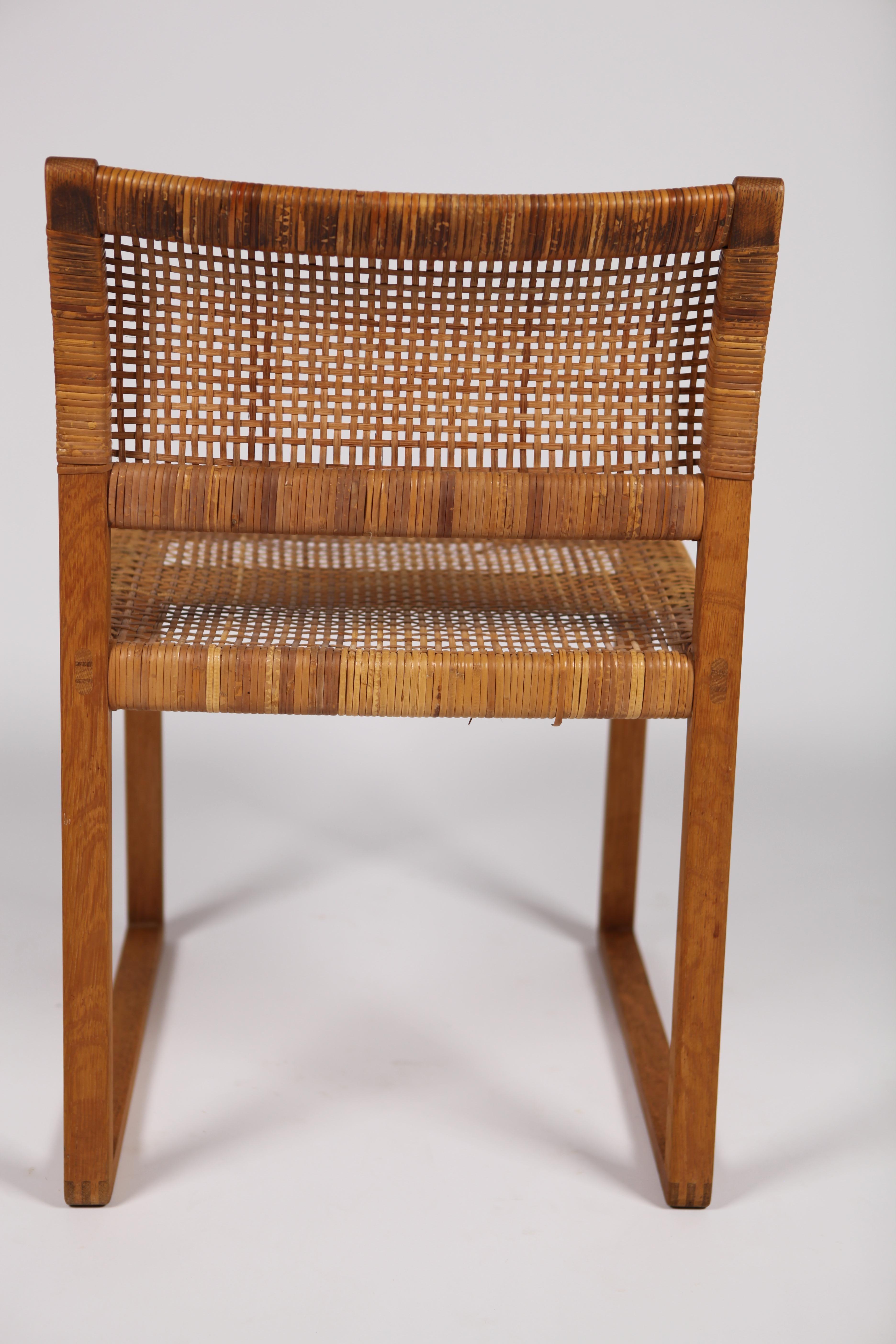 Børge Mogensen, Dining Chairs in Oak and Woven Cane, Denmark, 1957 9
