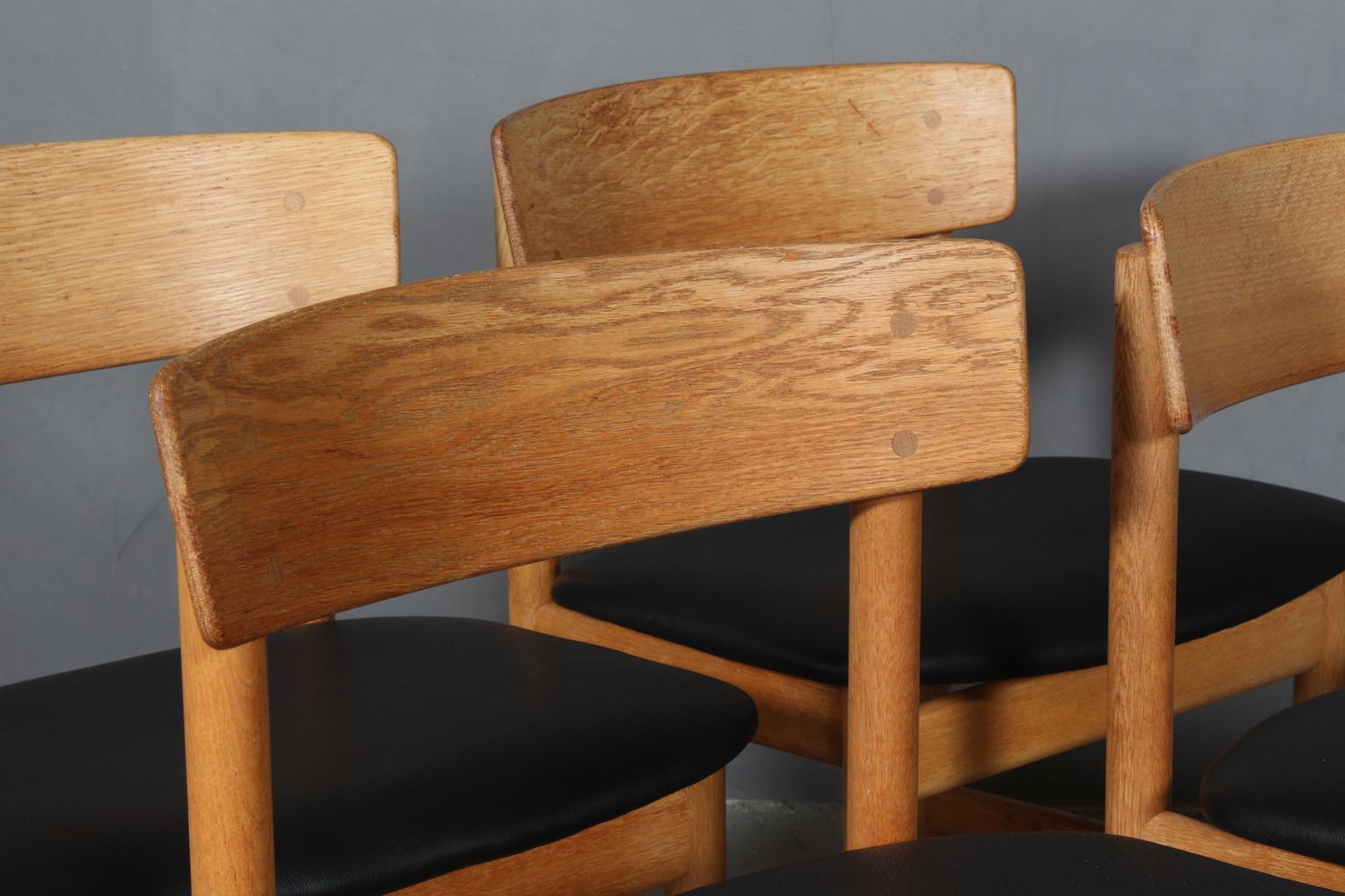 Scandinavian Modern Børge Mogensen Dining Chairs, Model 3236