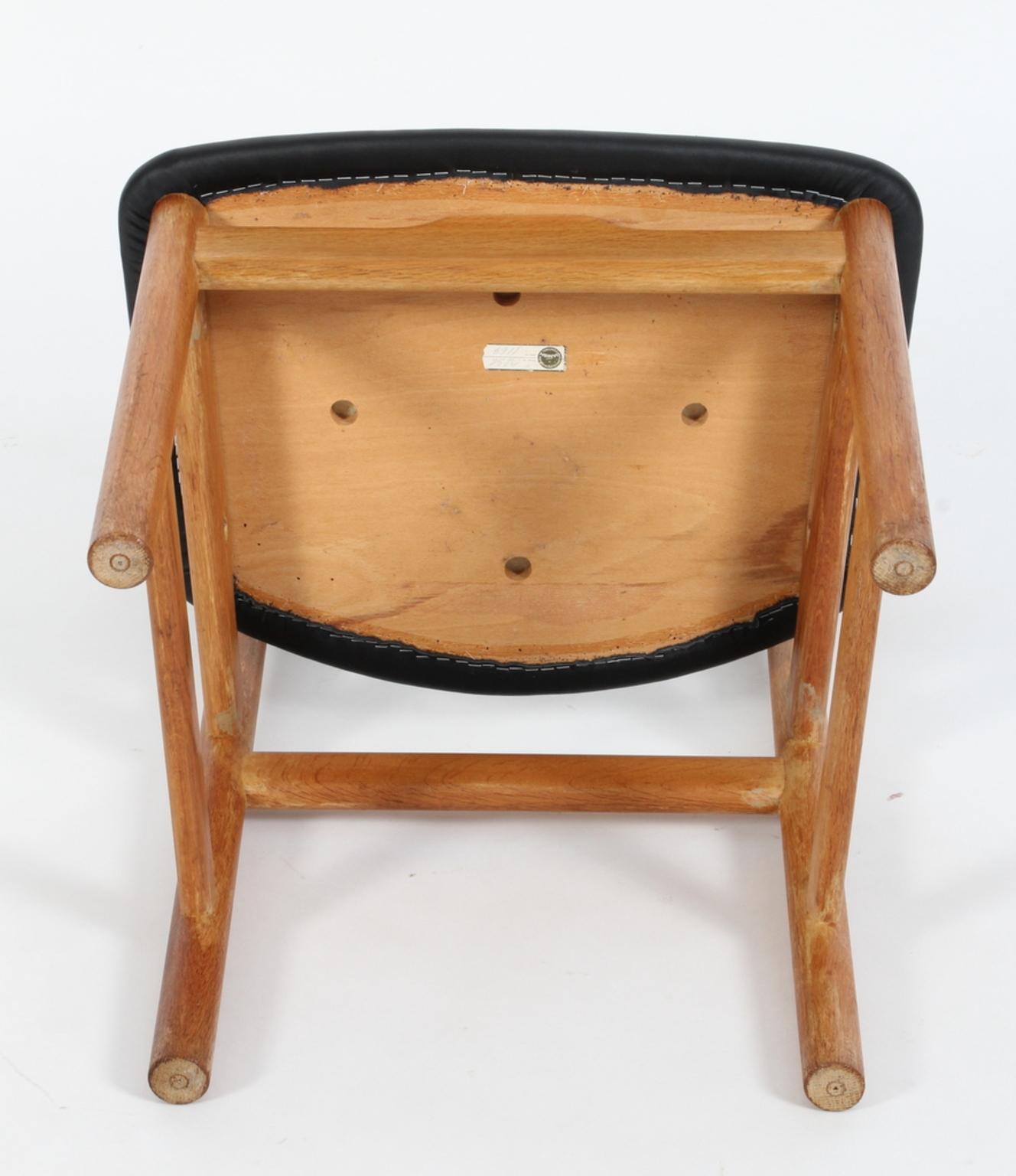 Børge Mogensen Dining Chairs, Model 3236, Oak and Black Nevada Leather im Zustand „Gut“ in Esbjerg, DK