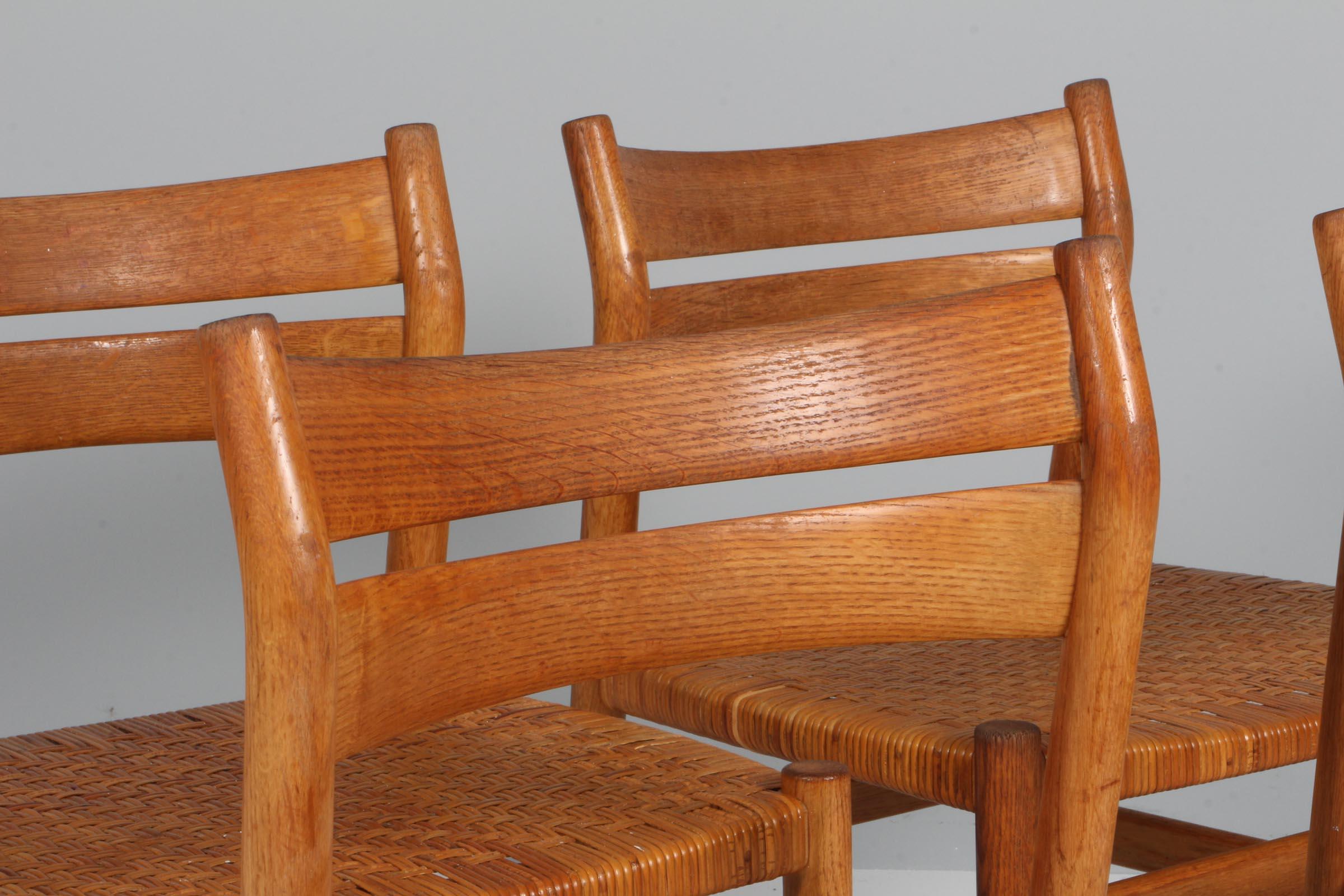 Danish Børge Mogensen dining chairs with cane seat, oak, BM1
