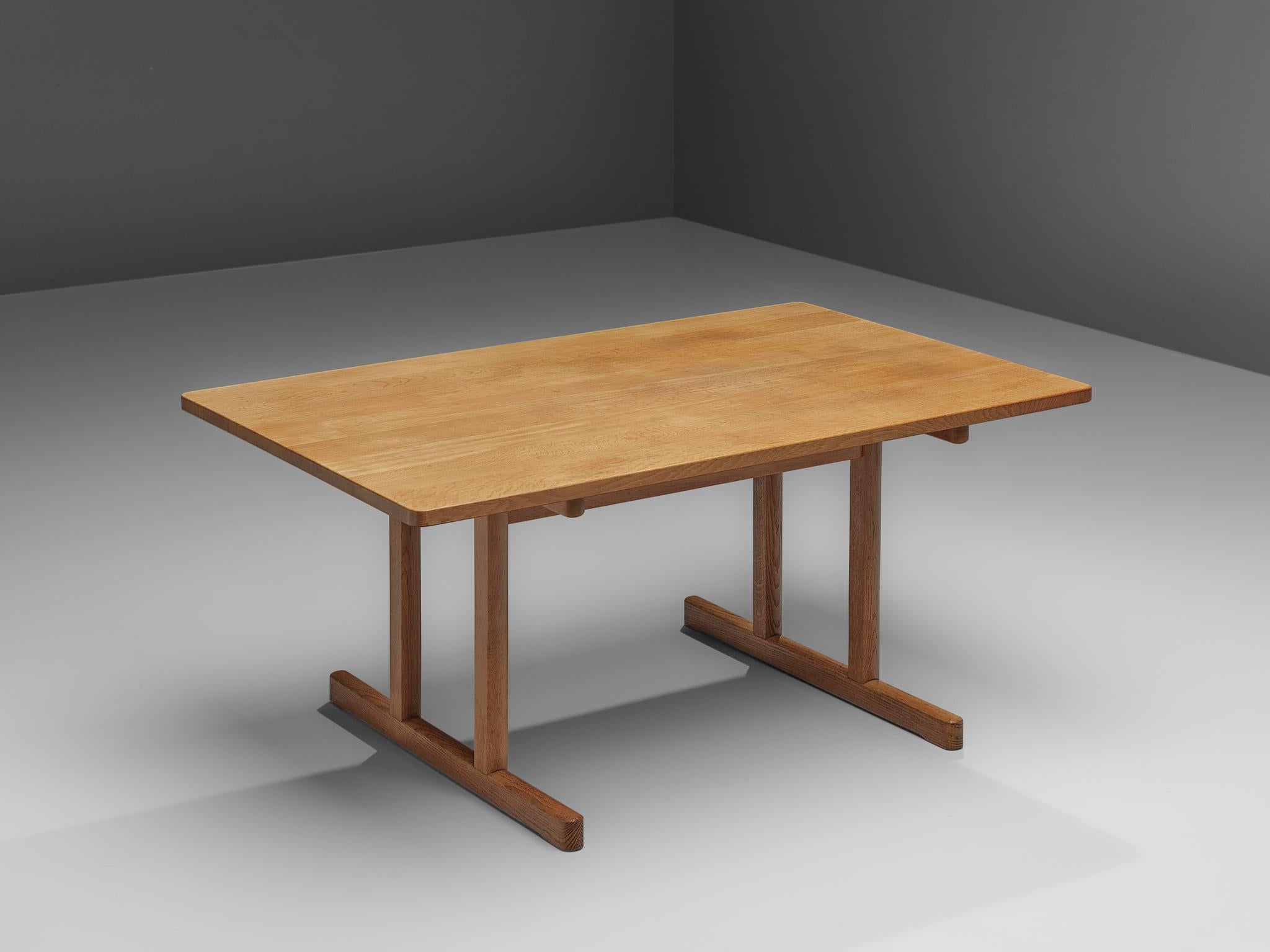 Scandinavian Modern Børge Mogensen Dining or Writing Table in Solid Oak For Sale