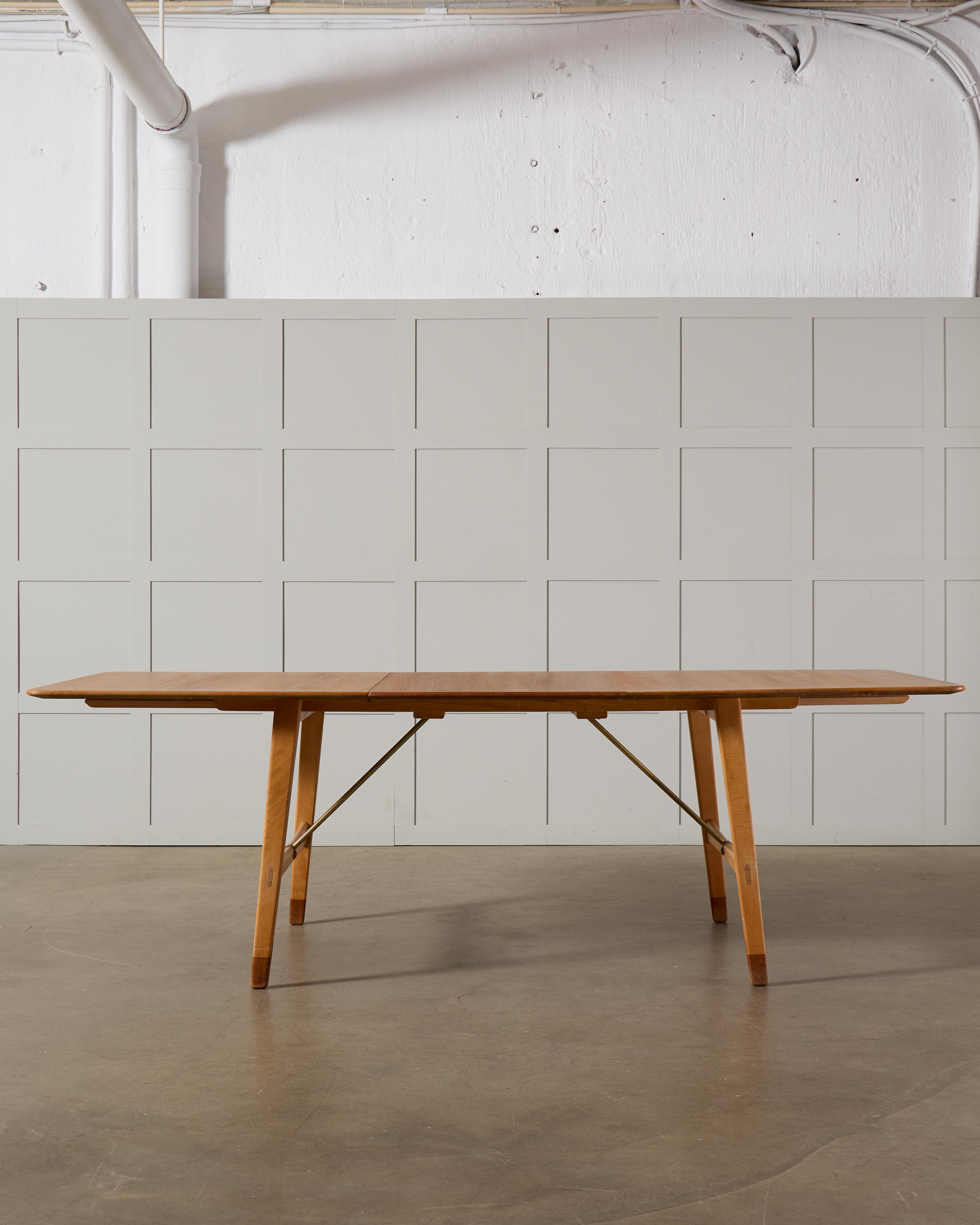 Suédois Table de salle à manger Børge Mogensen modèle 