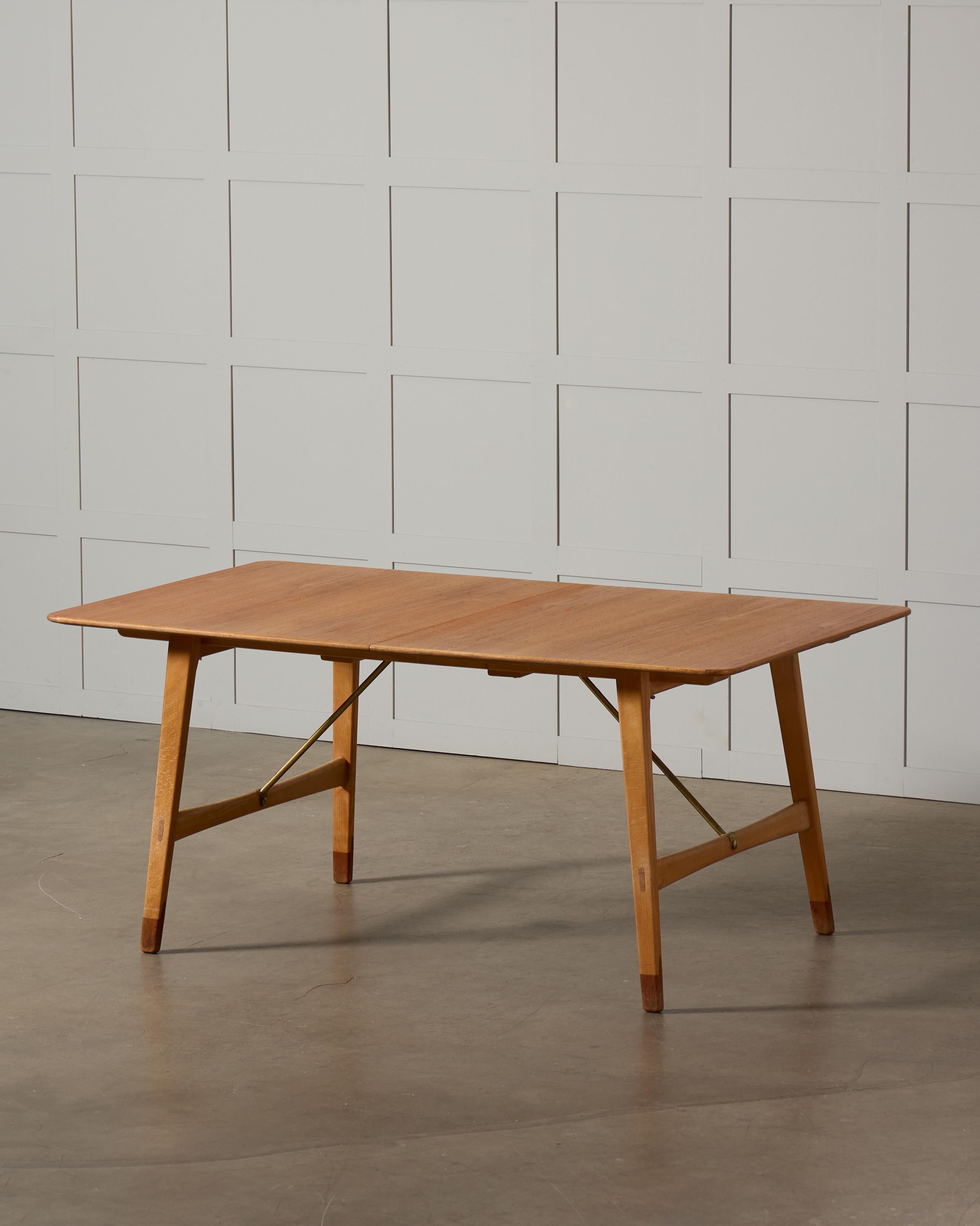 Table de salle à manger Børge Mogensen modèle 