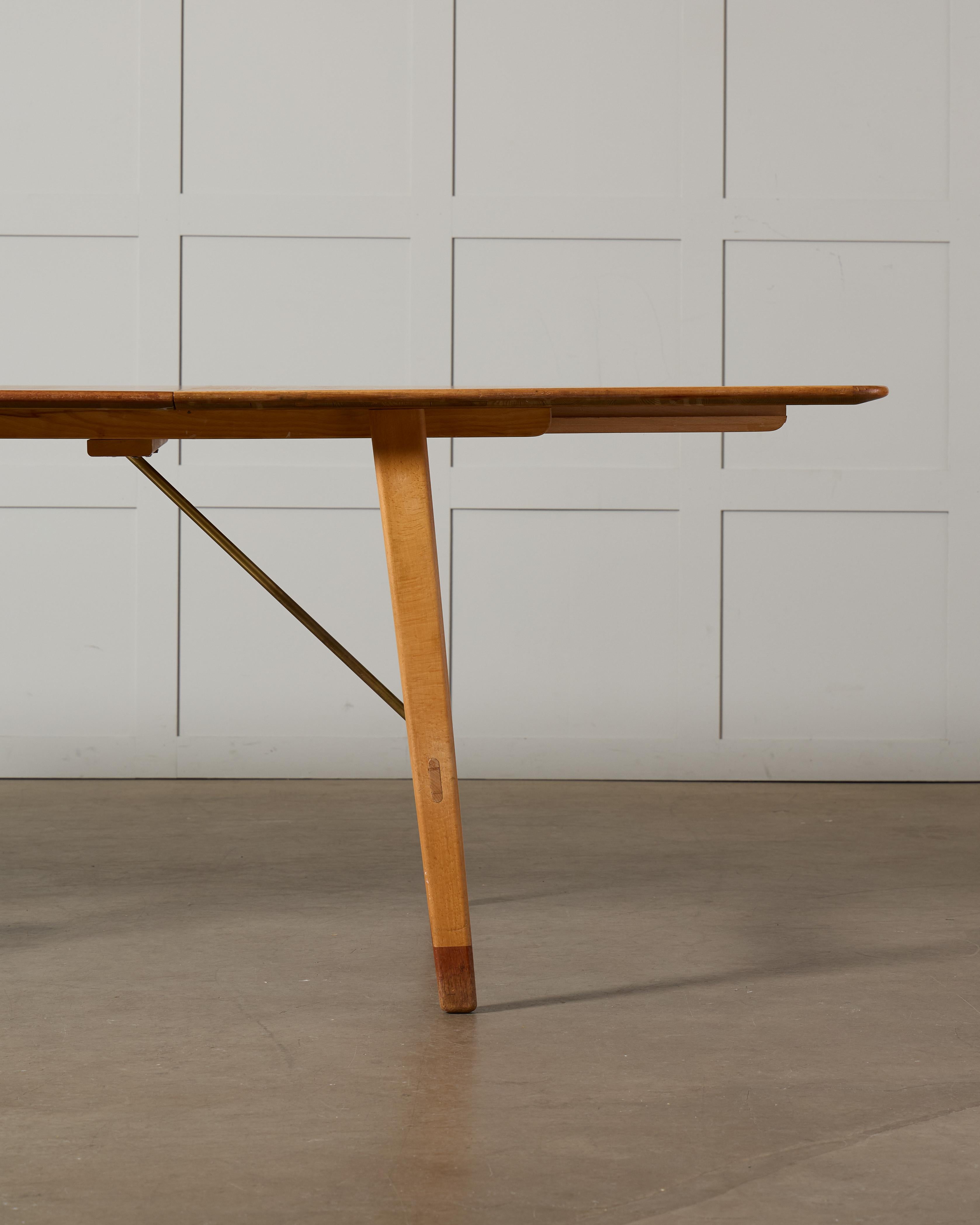 Table de salle à manger Børge Mogensen modèle 