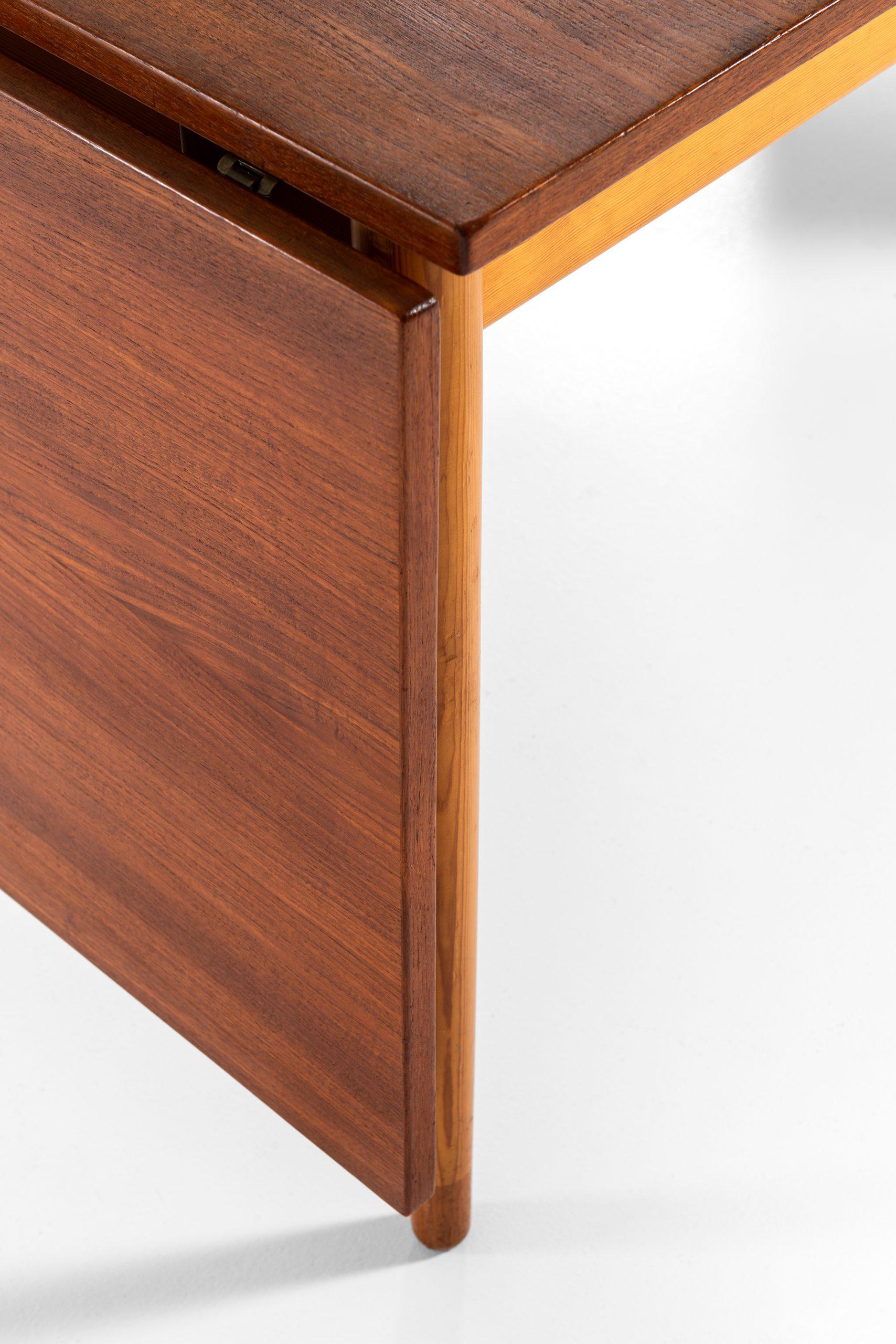Table de salle à manger Brge Mogensen produite par Svensk Fur en Suède Bon état - En vente à Limhamn, Skåne län