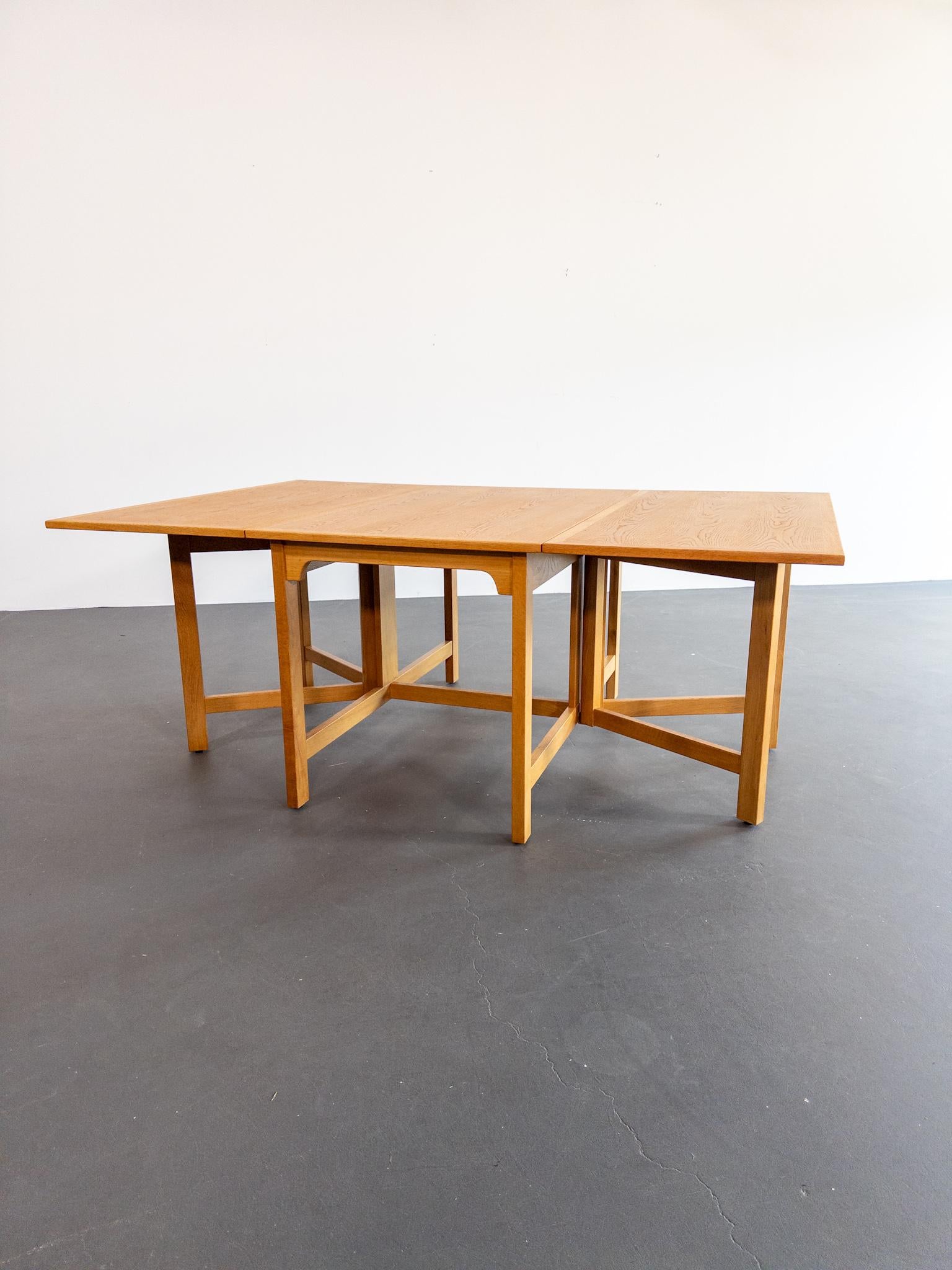 Børge Mogensen Drop-Leaf Dining Table for Karl Andersson & Söner, 1960s For Sale 4