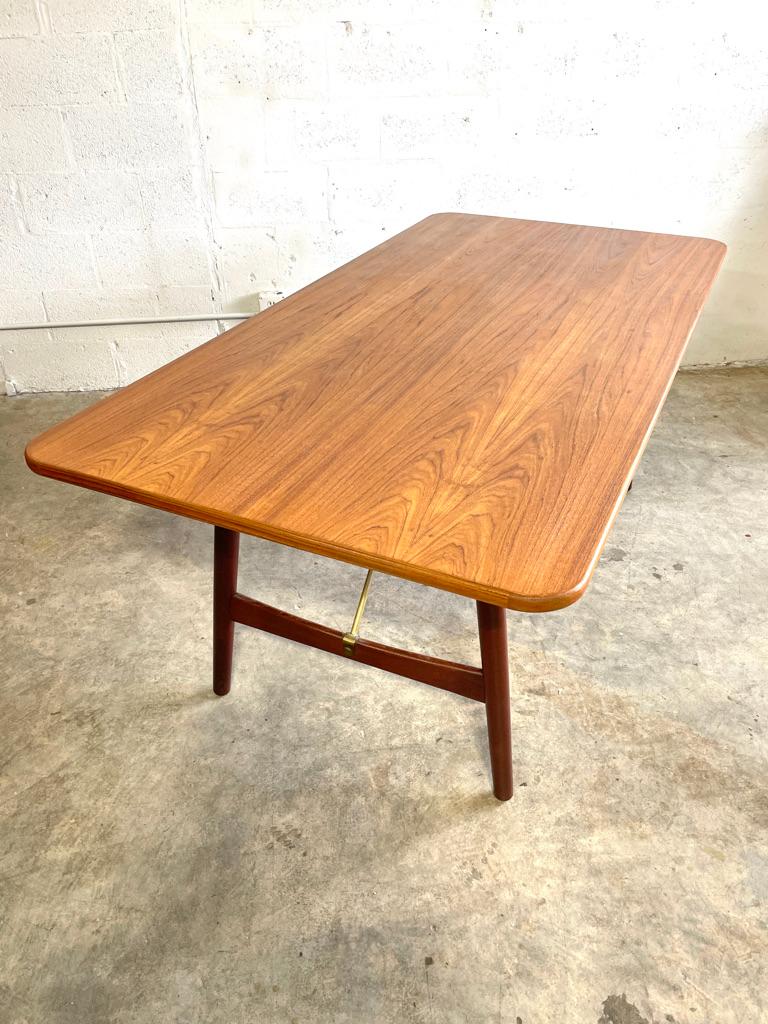 Mid-Century Modern Børge Mogensen Early Hunting Dining Table or Desk for Søborg Danish Modern For Sale