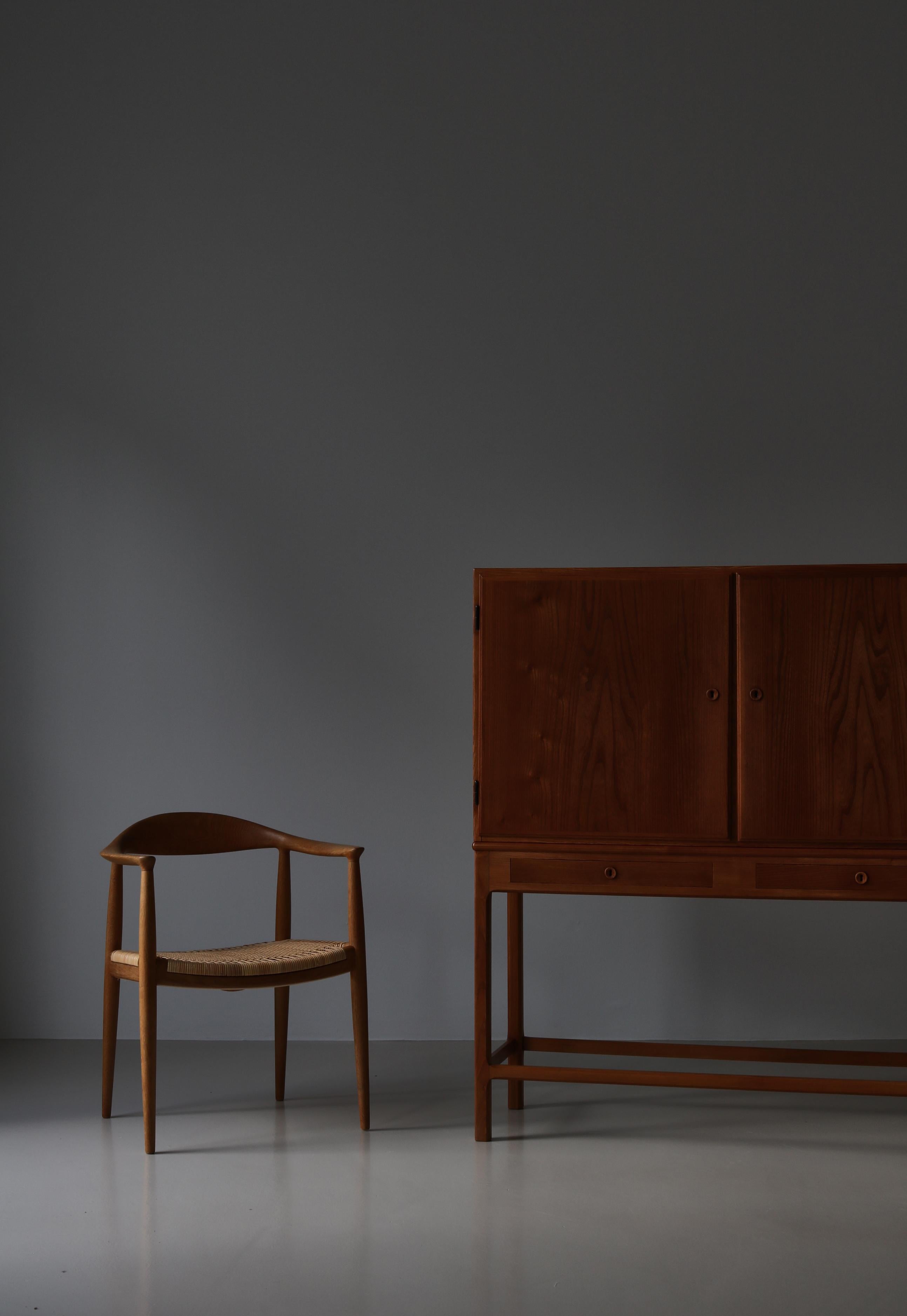 Very rare and important cabinet by Børge Mogensen for 