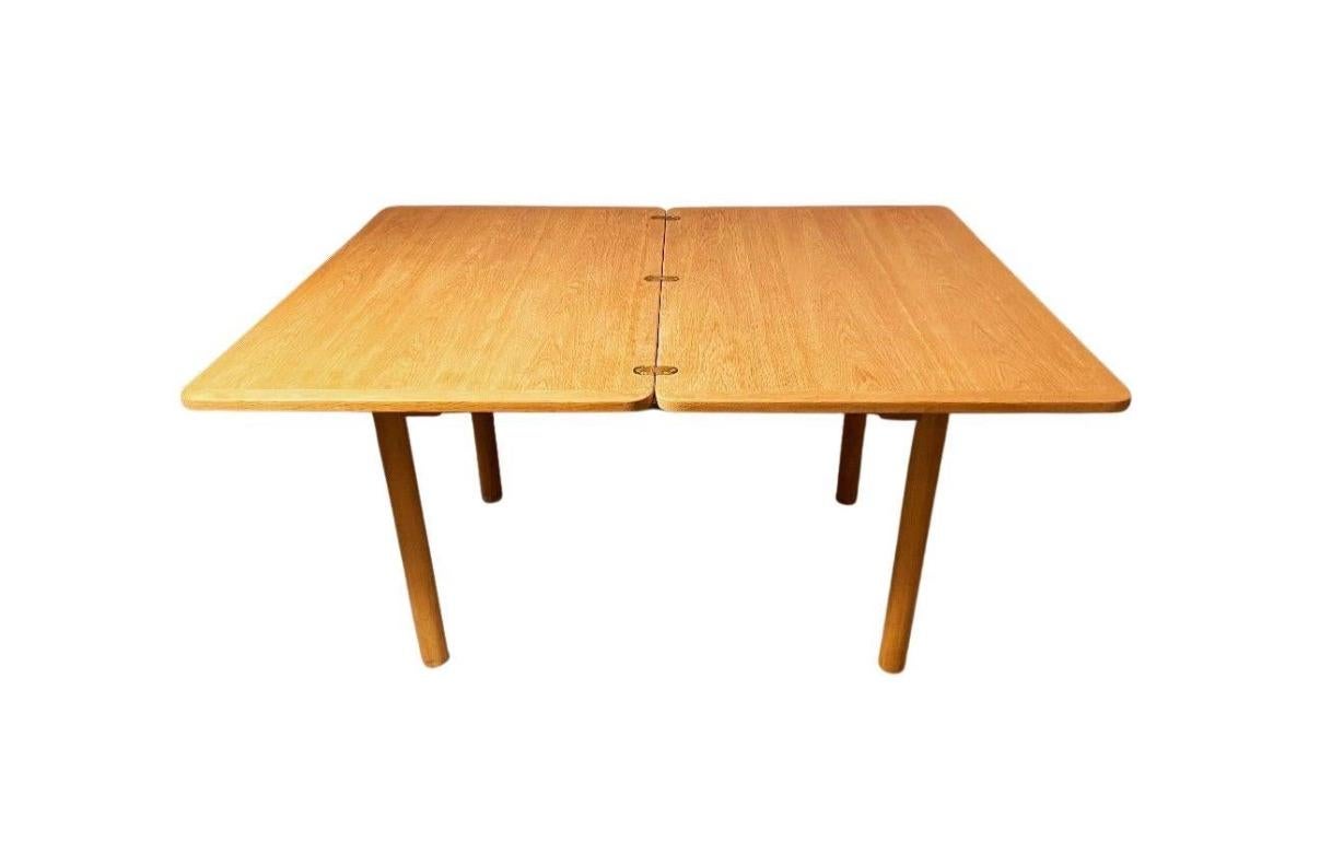 Børge Mogensen Folding Dining Table, Refinished In Excellent Condition In Copenhagen, DK